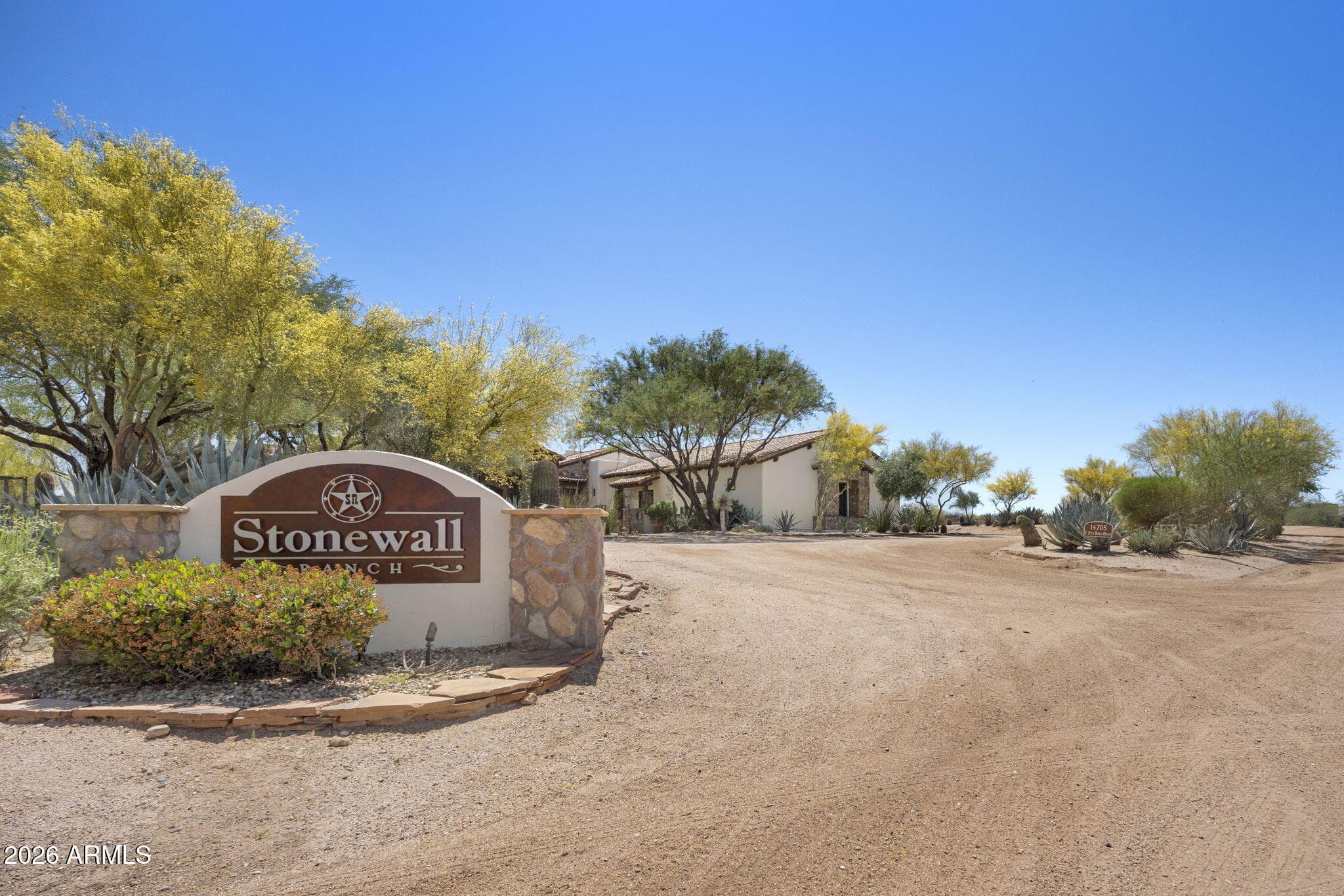 14705 E RED BIRD RD - Photo 1