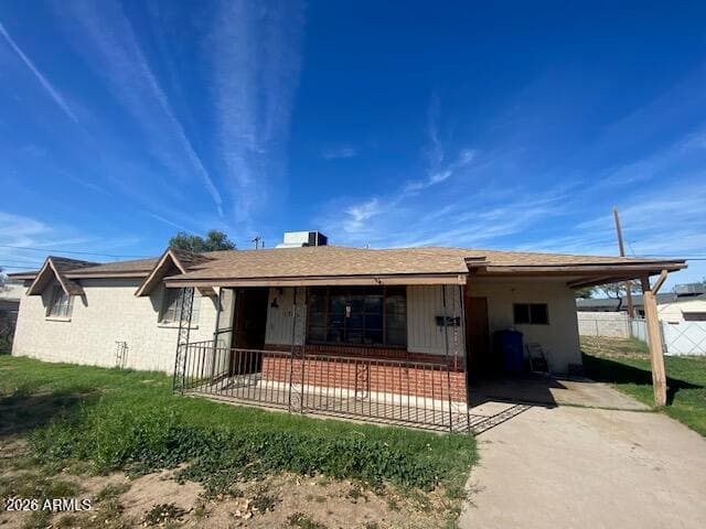 1706 S Parkside Dr — photo 1