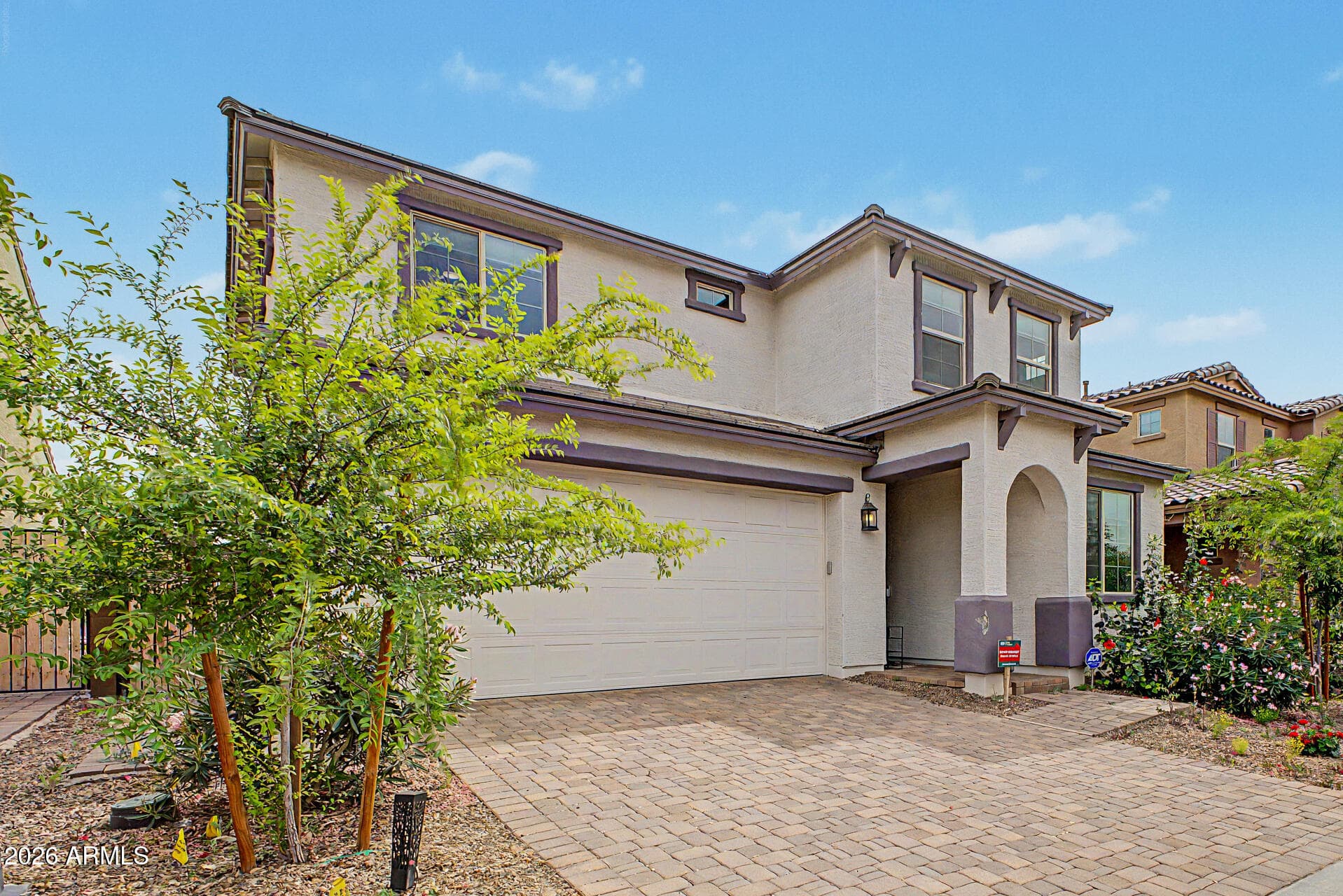 9015 W Oregon Ave — photo 2