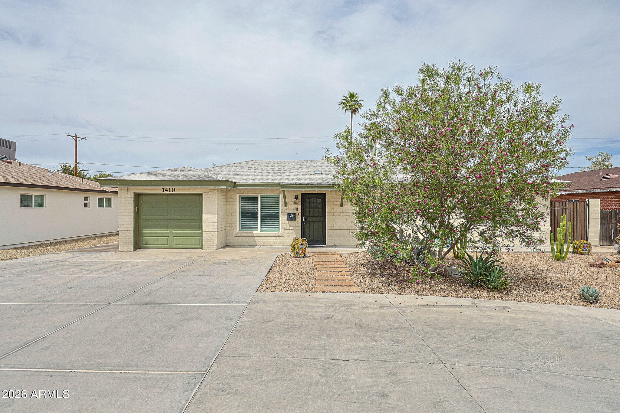 1410 W Missouri Ave — photo 2