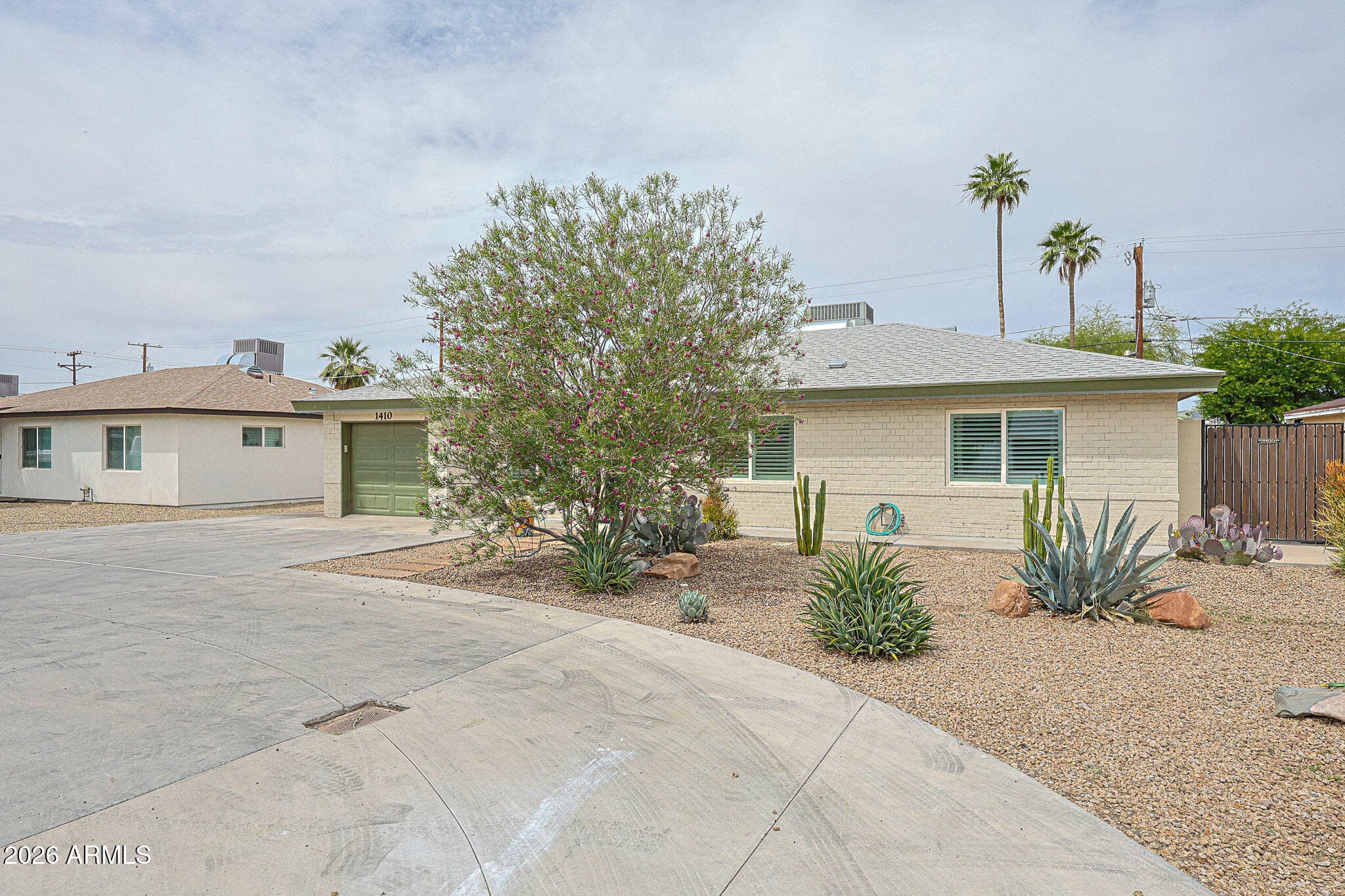 1410 W Missouri Ave — photo 53