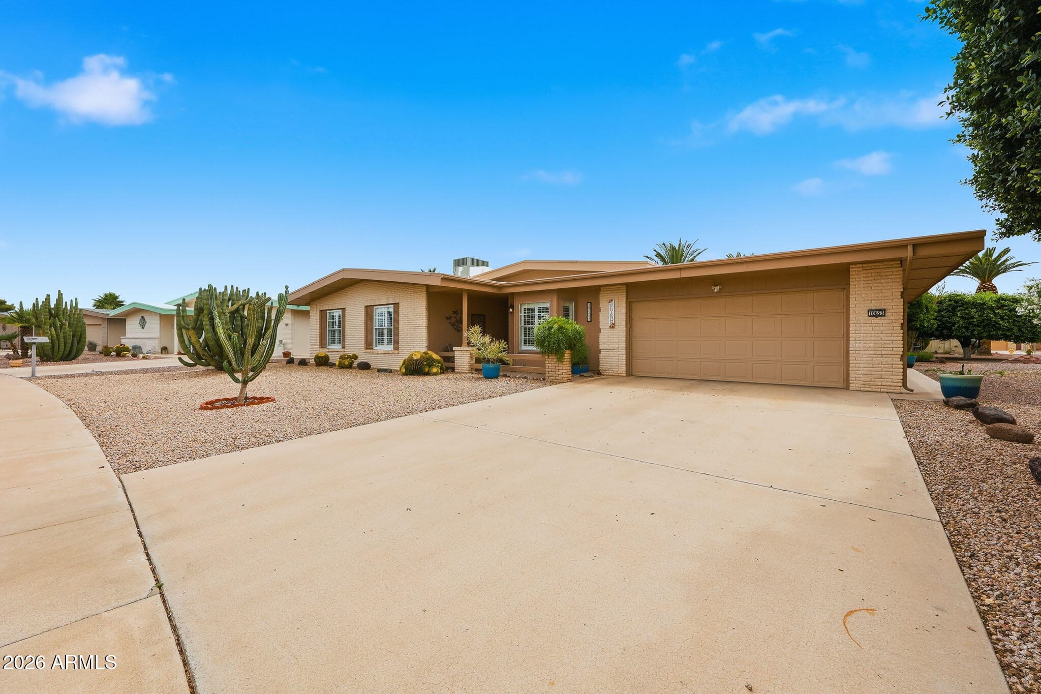 10853 W Kaibab Dr — photo 2