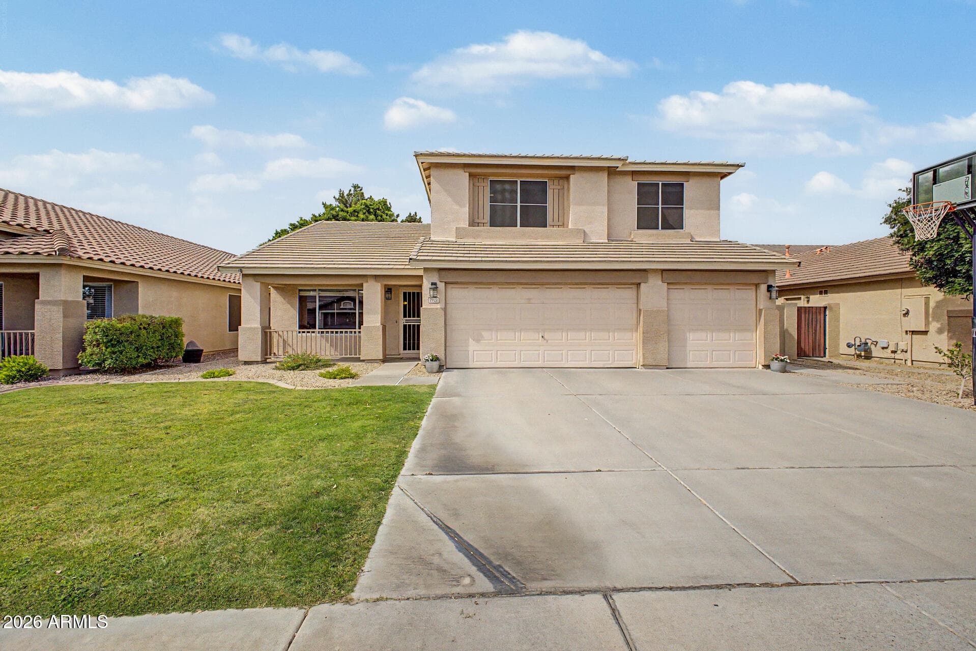 7922 W Mary Ann Dr — photo 1