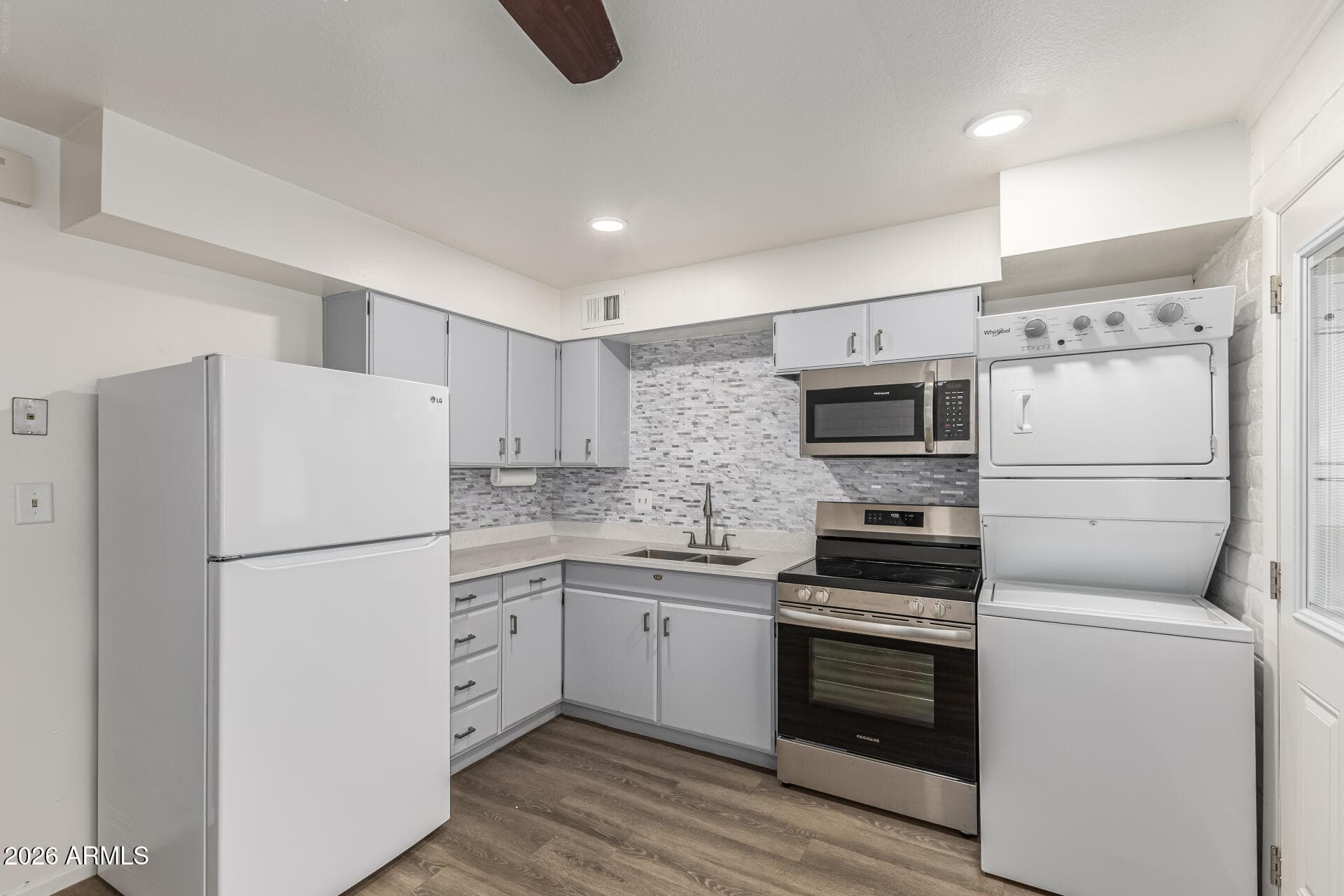 2725 S RURAL RD - Photo 5