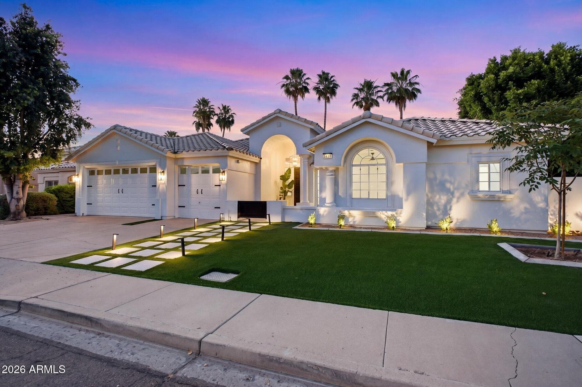 8876 E Surrey Ave — photo 2