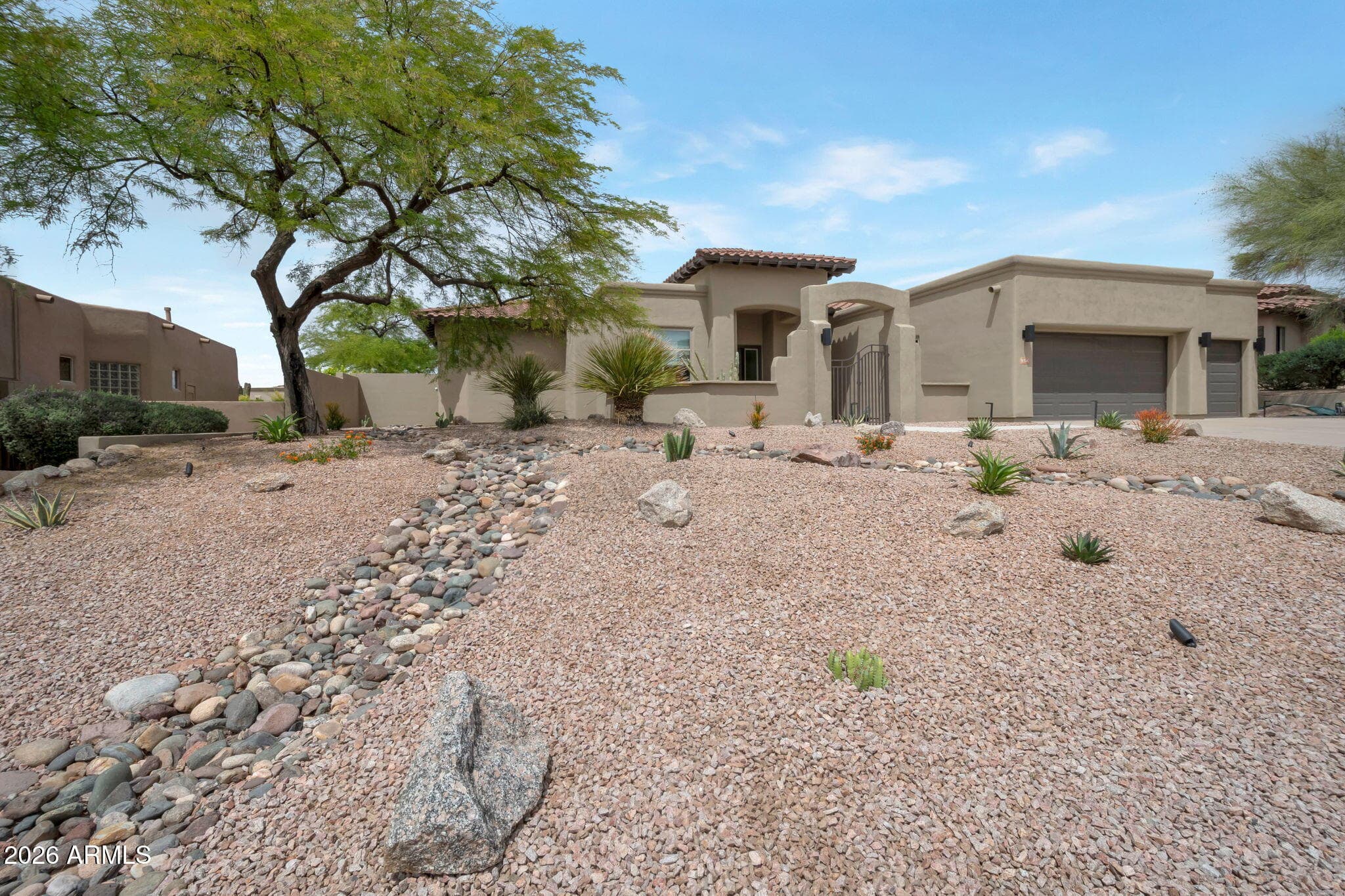 9394 E Hidden Green Dr — photo 1