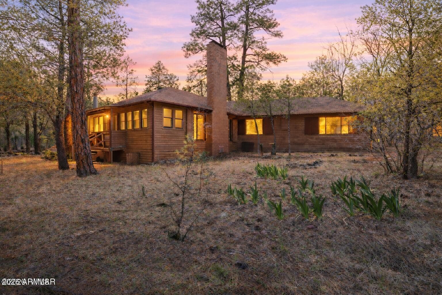 2366 Cedar Ave — photo 2