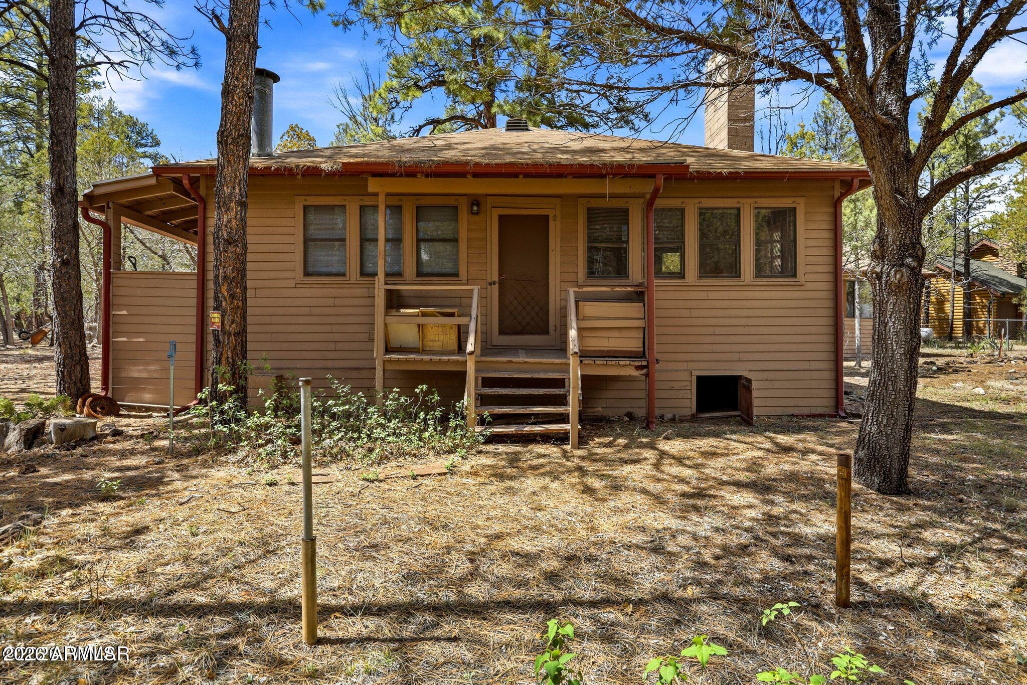 2366 CEDAR AVE - Photo 5