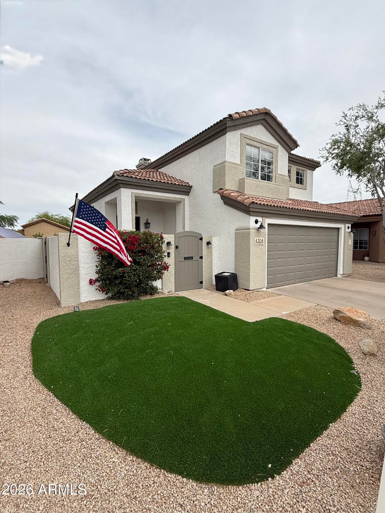 4304 E Milton Dr — photo 1
