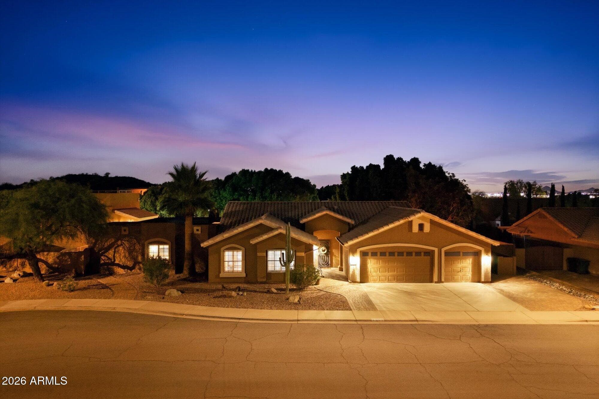 3014 N Kashmir -- — photo 2