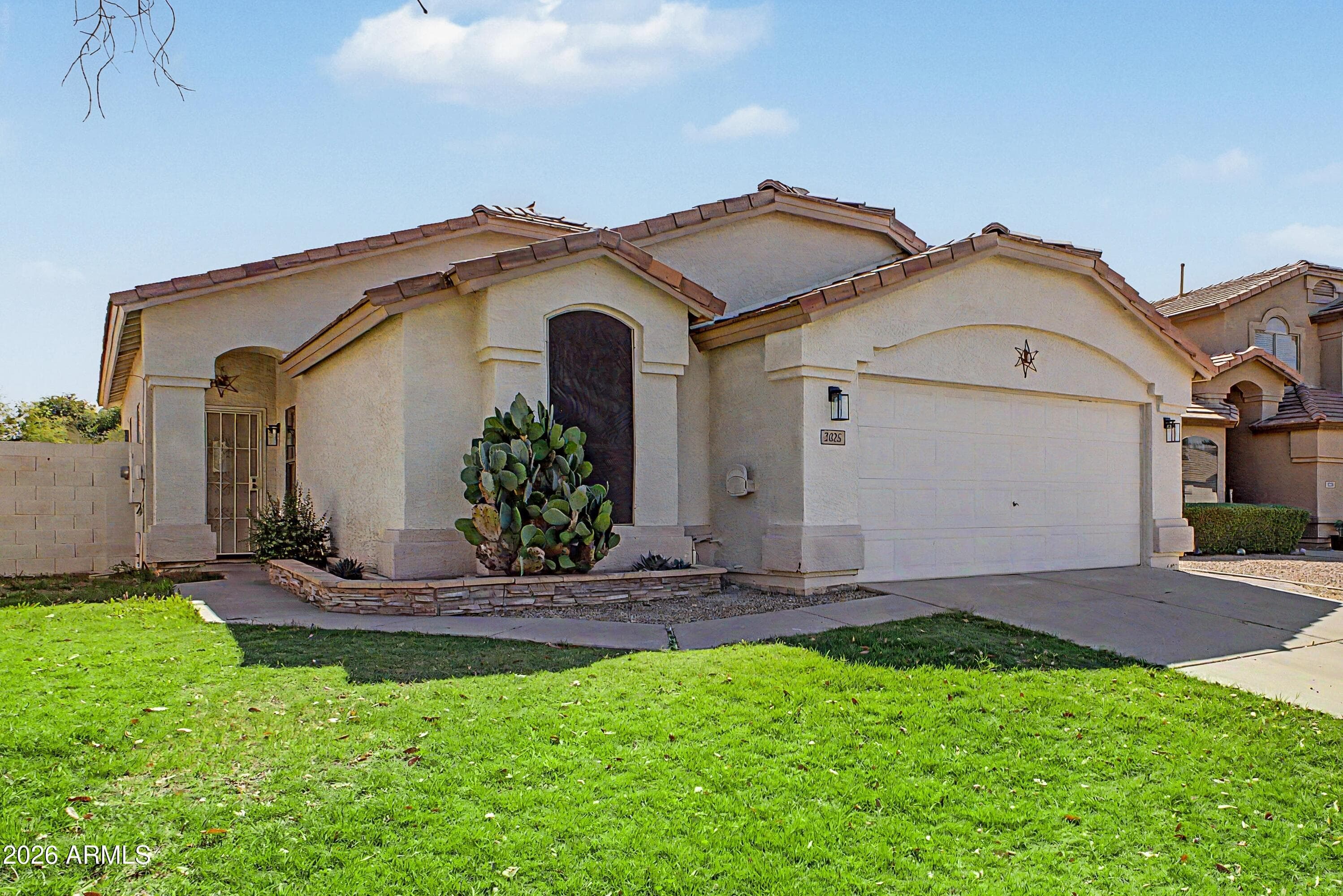 3025 S Woodruff -- — photo 1