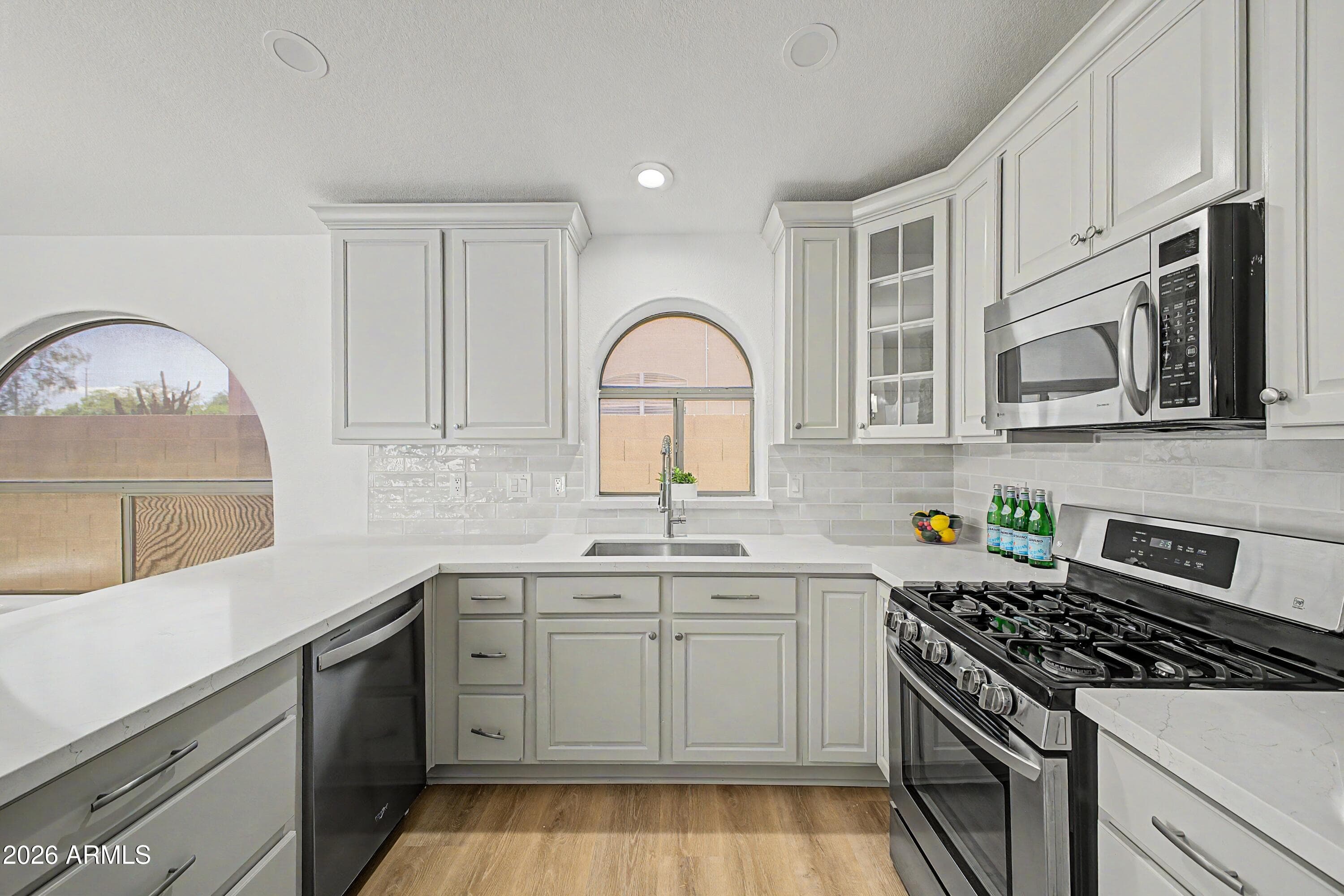 3025 S Woodruff -- — photo 2