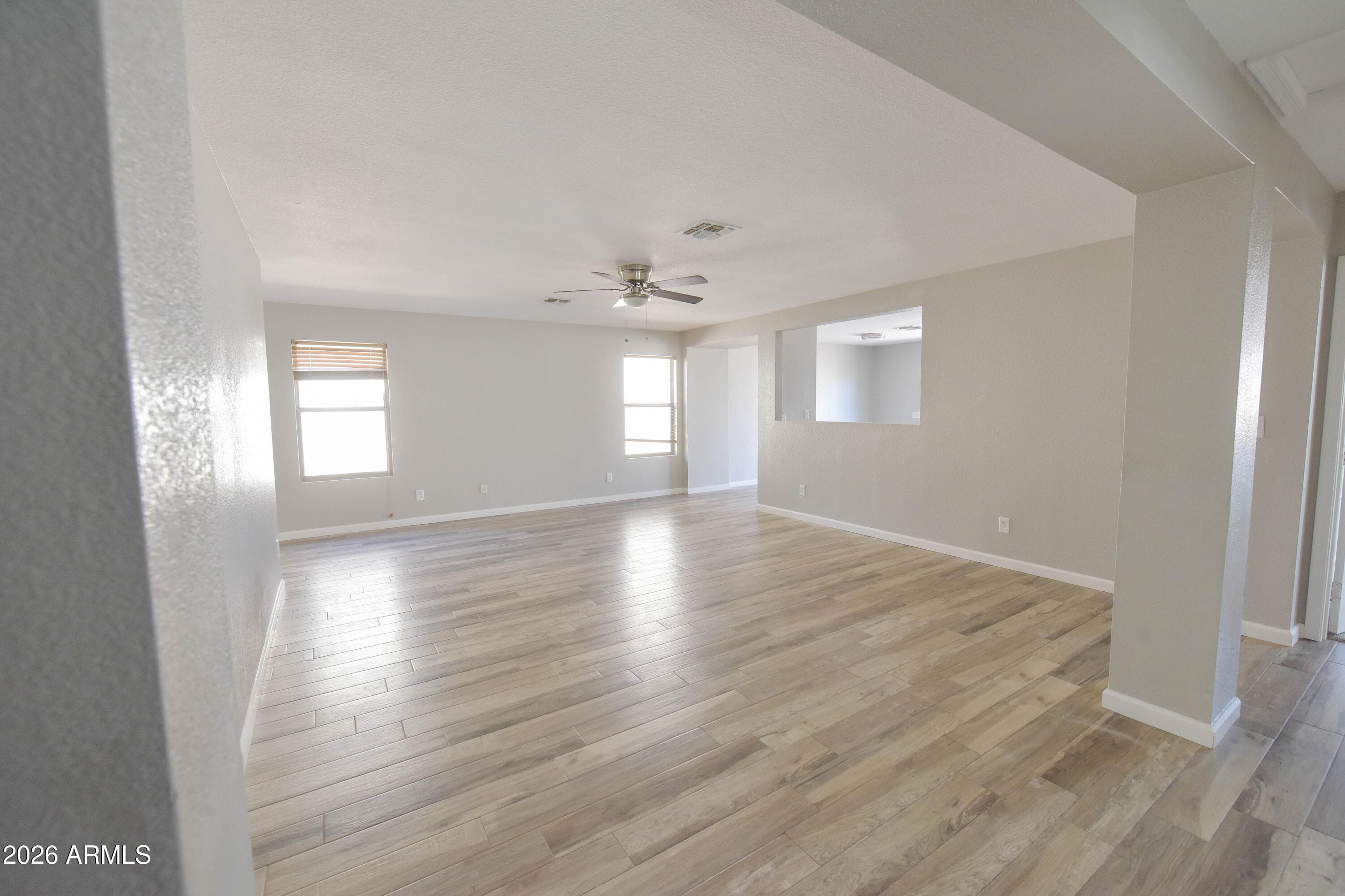684 W JARDIN DR - Photo 3