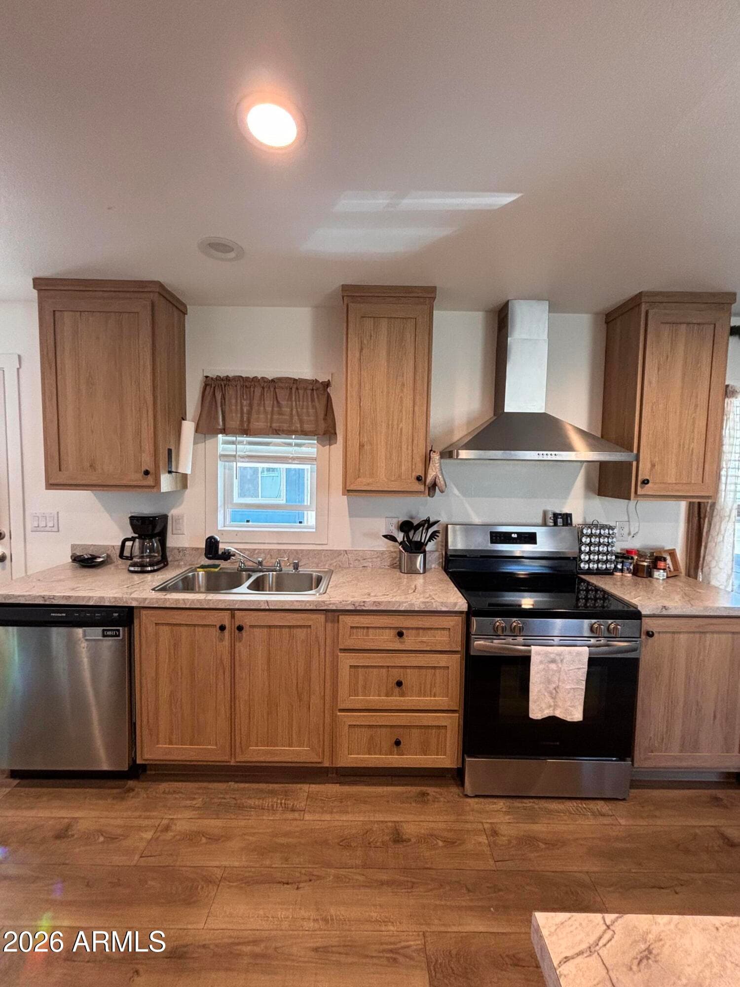 2060 N CENTER ST - Photo 4