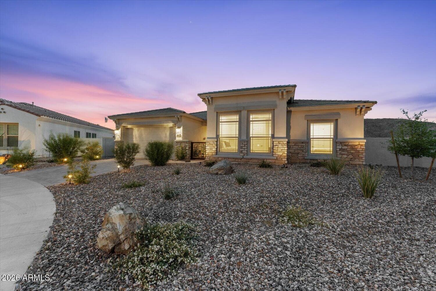 20264 W San Juan Ave — photo 2