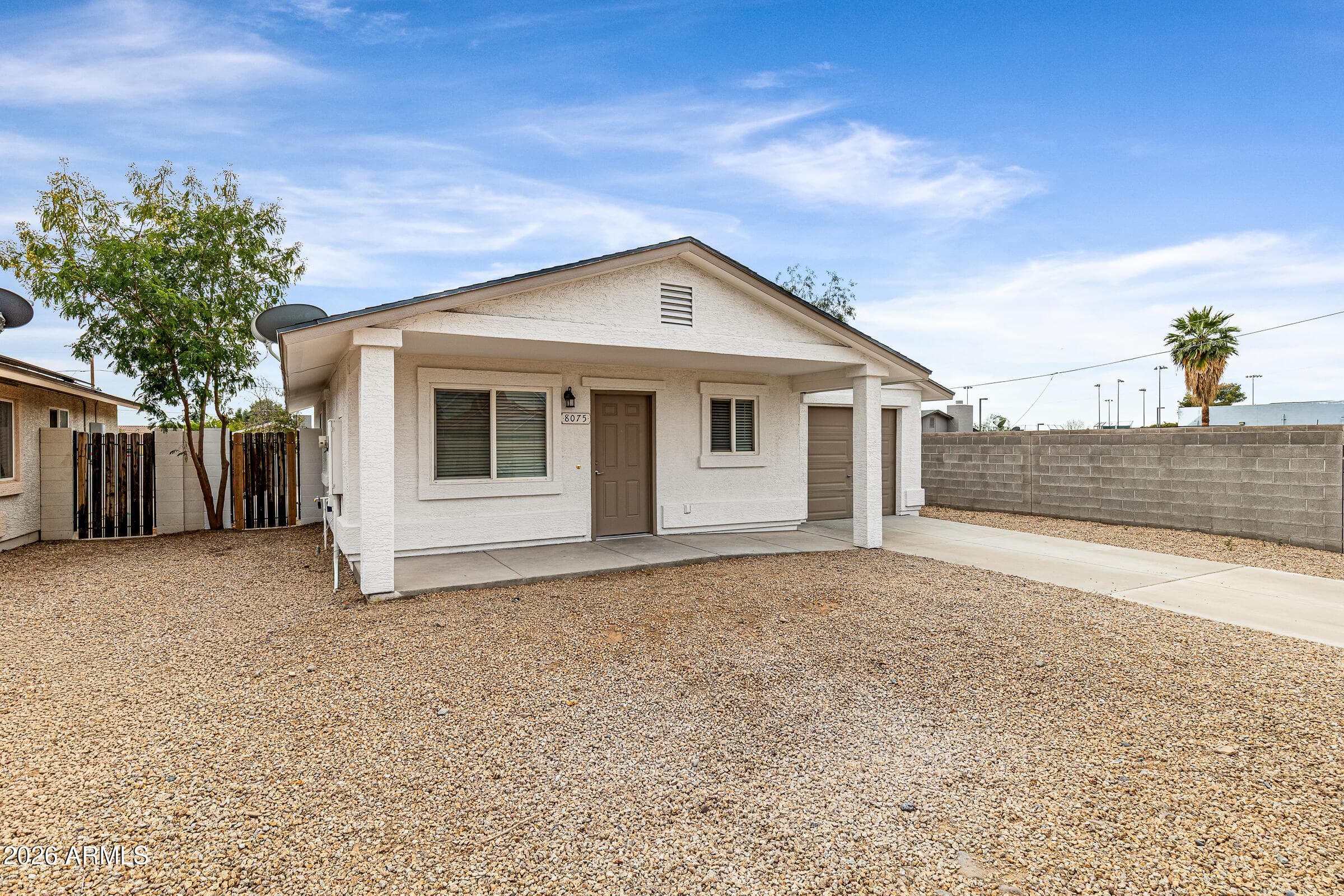8075 W Cherry Hills Dr — photo 1