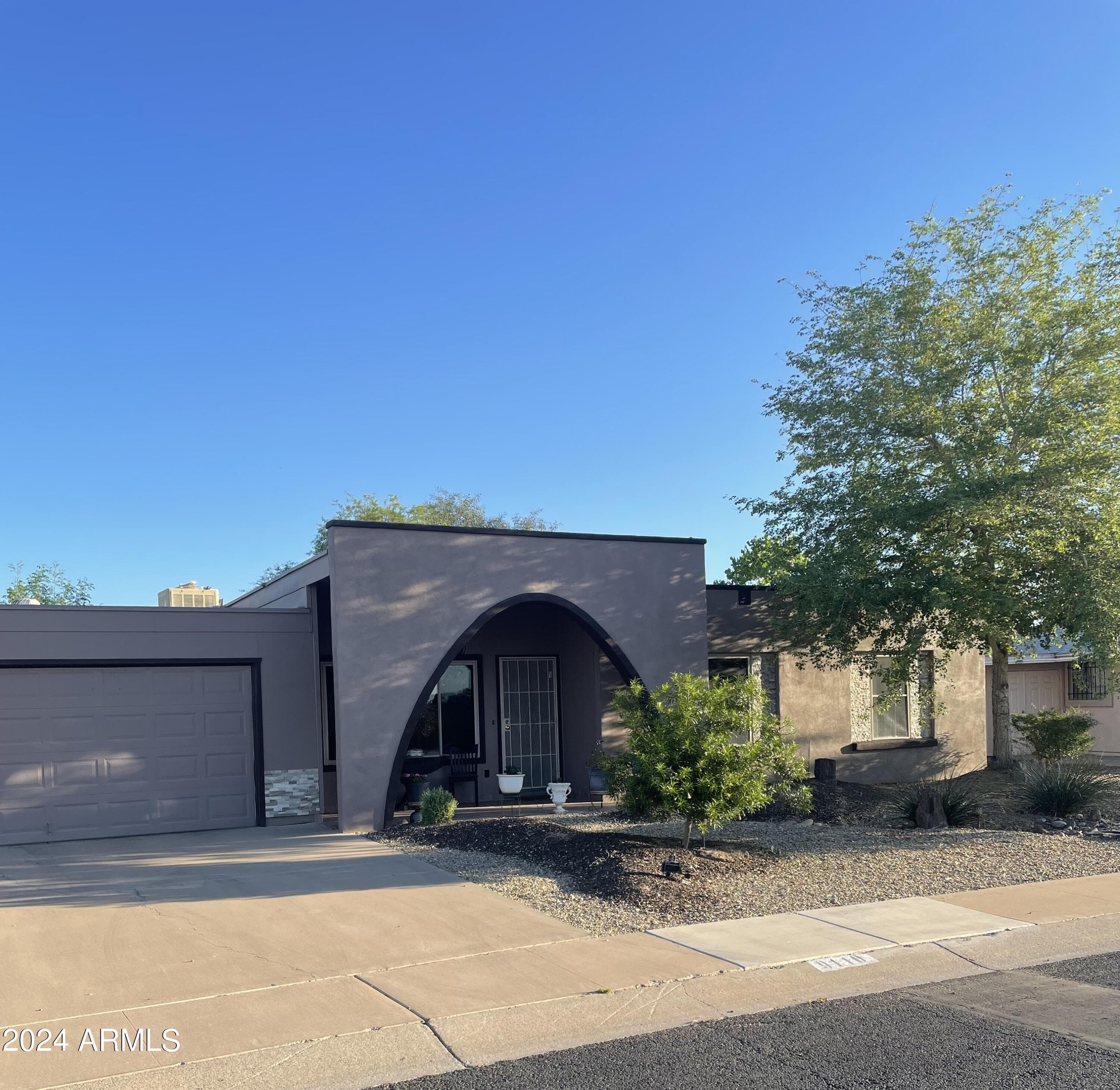 9110 W Long Hills Dr — photo 1
