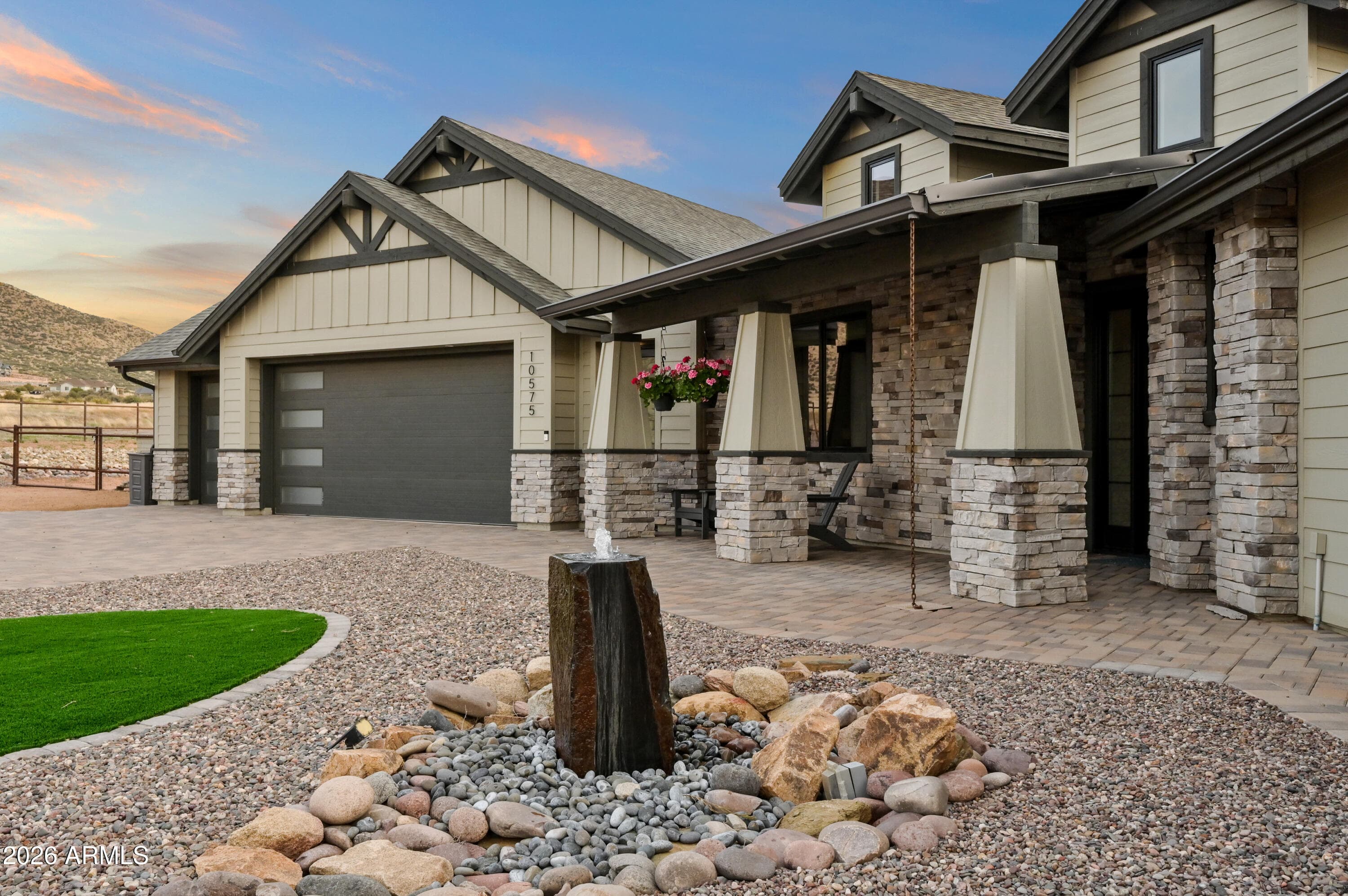 10575 E DESERT WINDS WAY - Photo 4