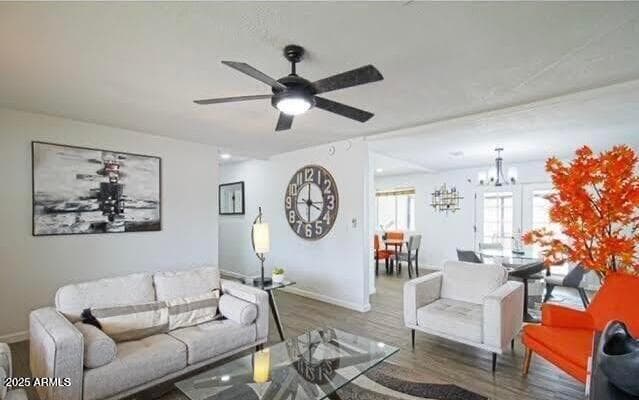 1323 W 10th Pl — photo 2