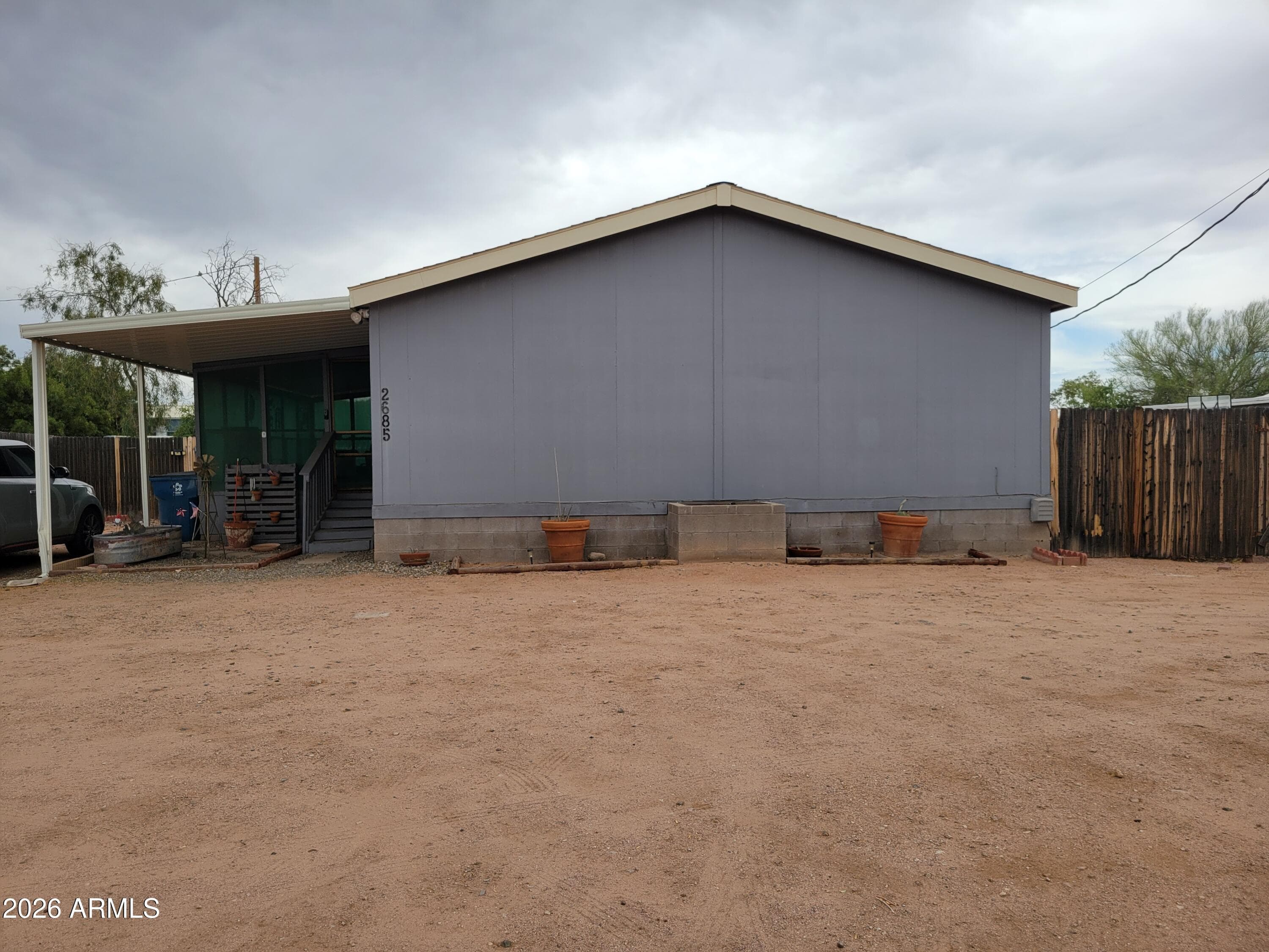 2685 W Foothill St — photo 1