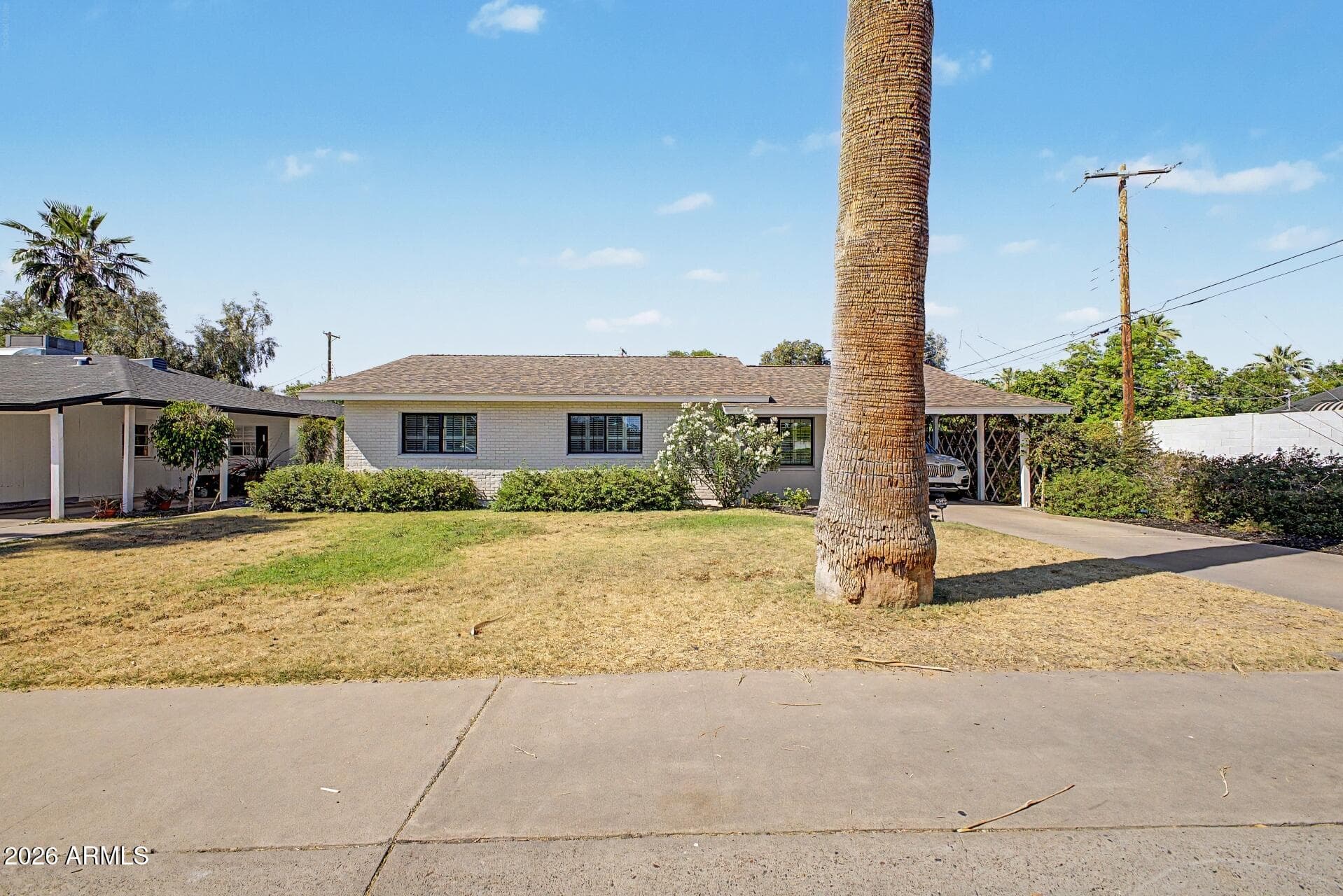 3436 E Glenrosa Ave — photo 1