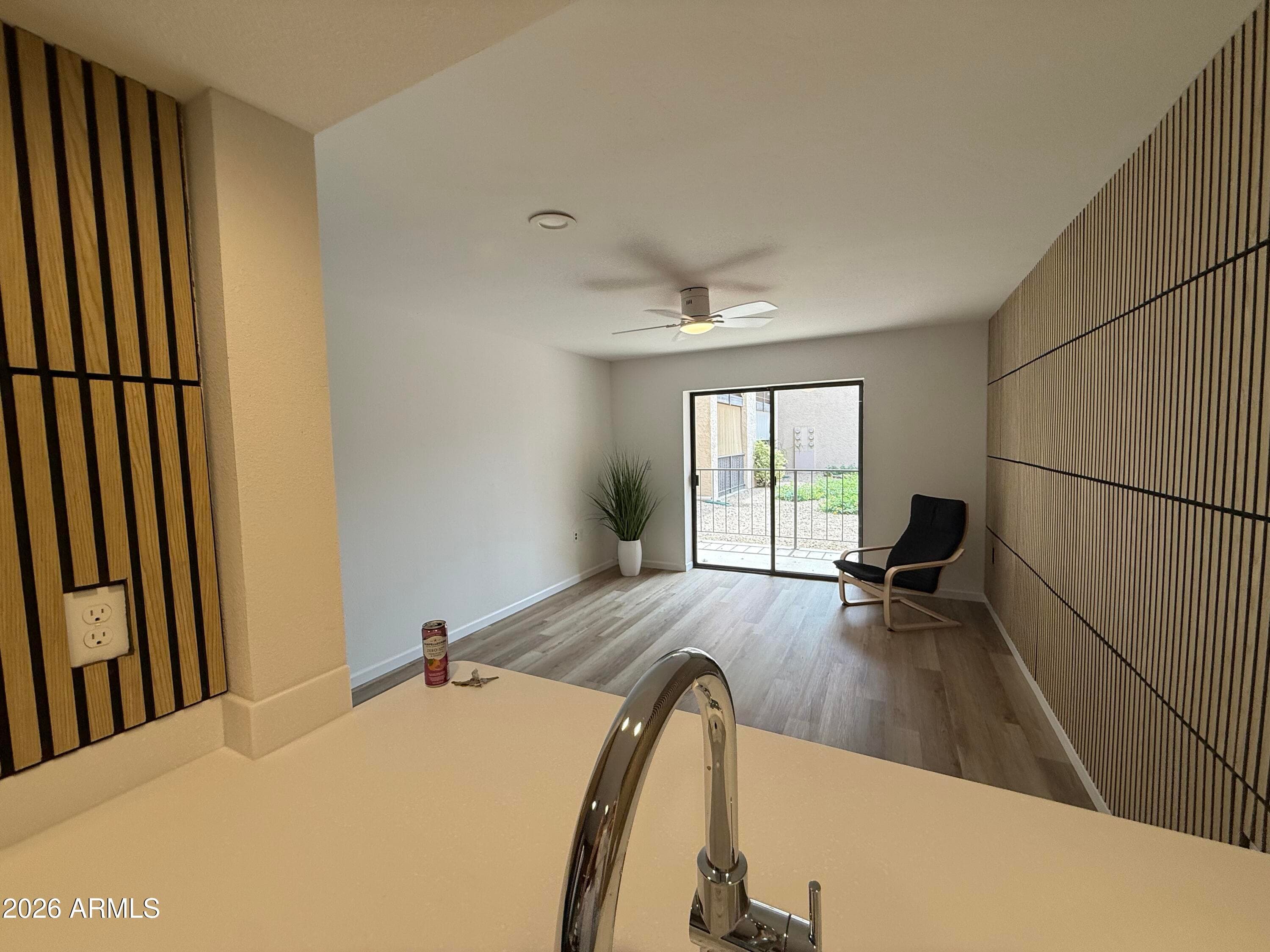 3033 E Devonshire Ave 1001 — photo 1