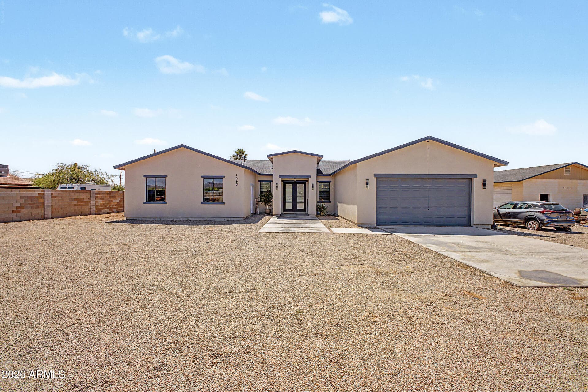 1353 W Superstition Blvd — photo 1