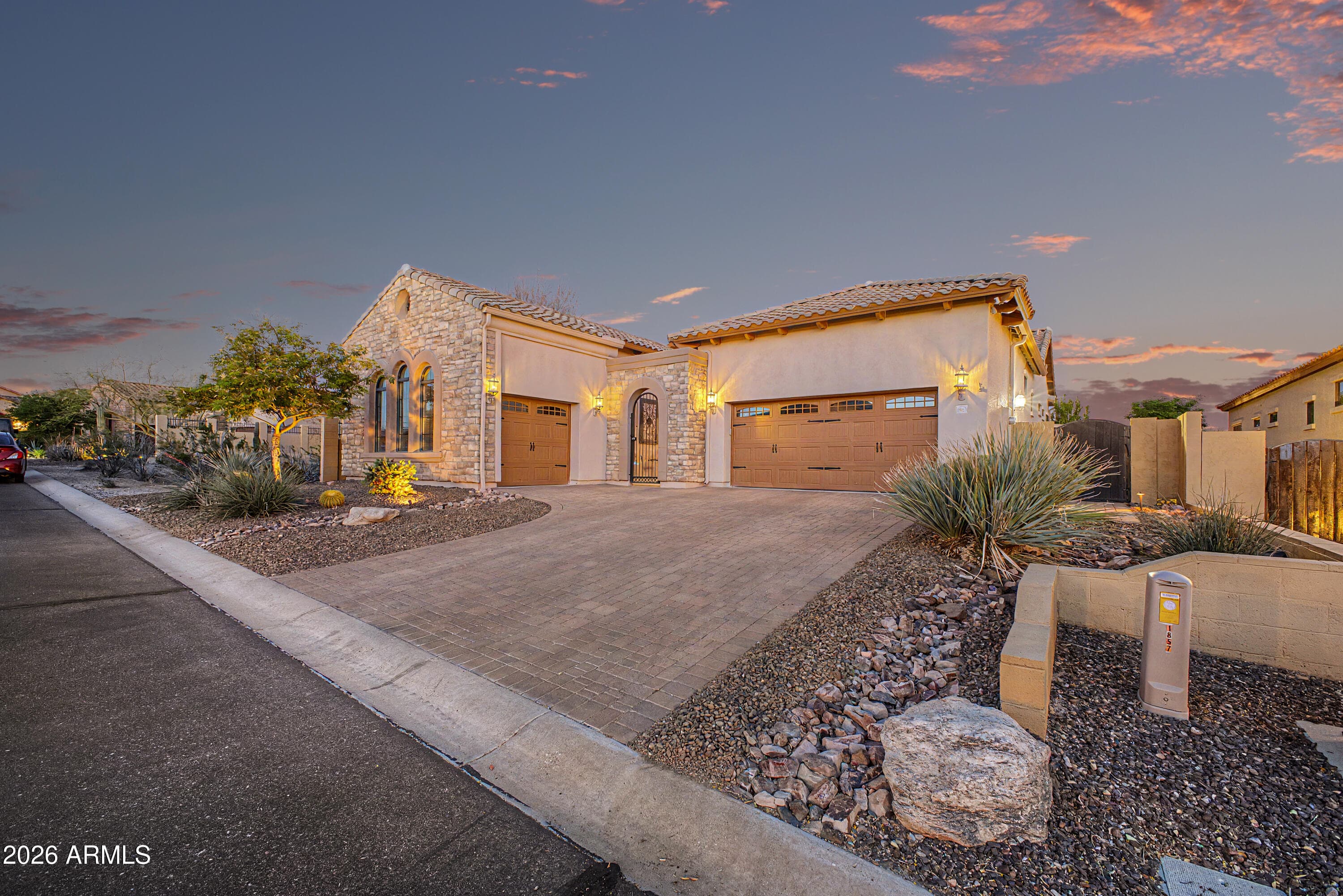 1863 N Shelby -- — photo 2