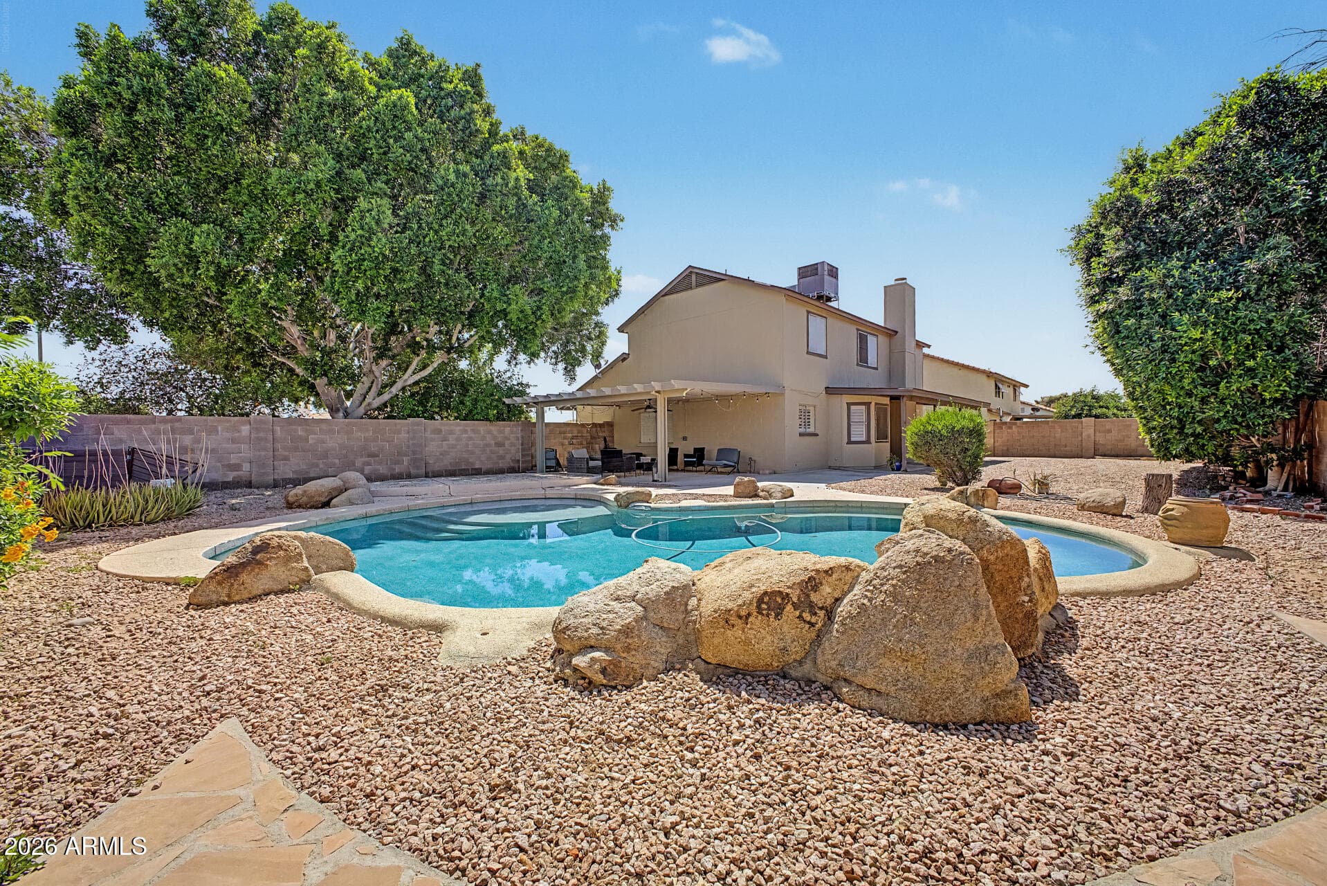 2504 N Kristen St — photo 1