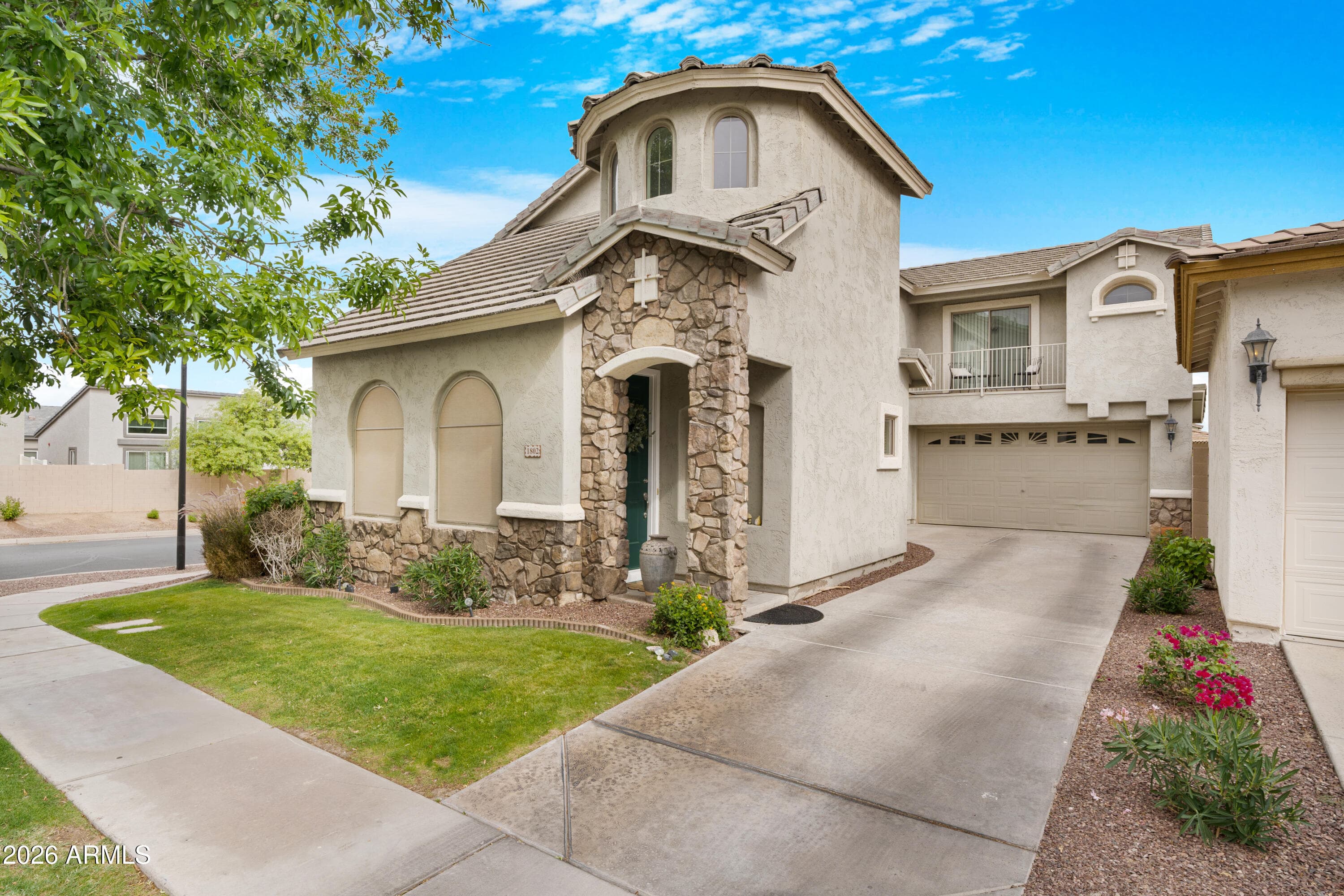 1802 E Donner Dr — photo 2