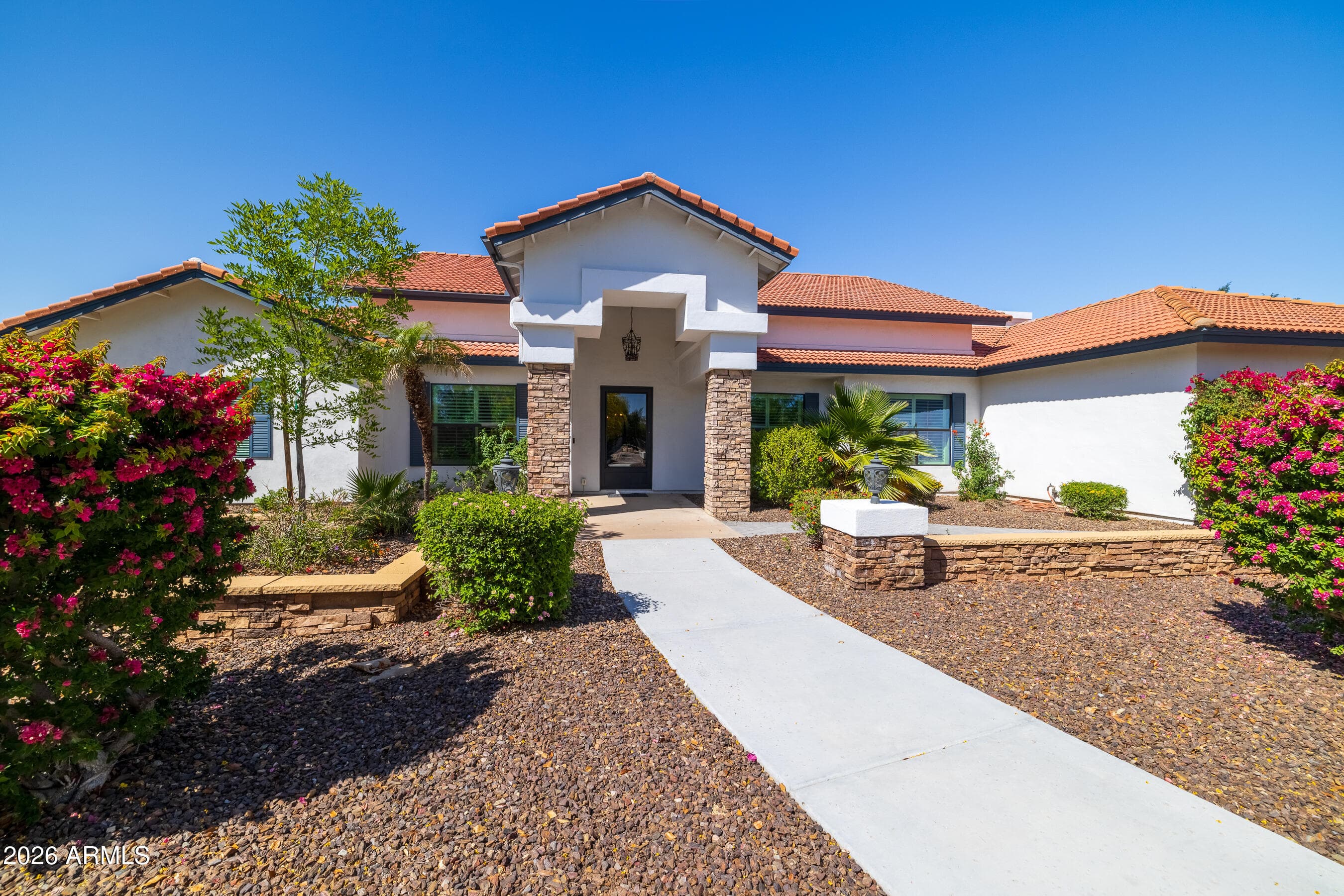 10454 E Corrine Dr — photo 1