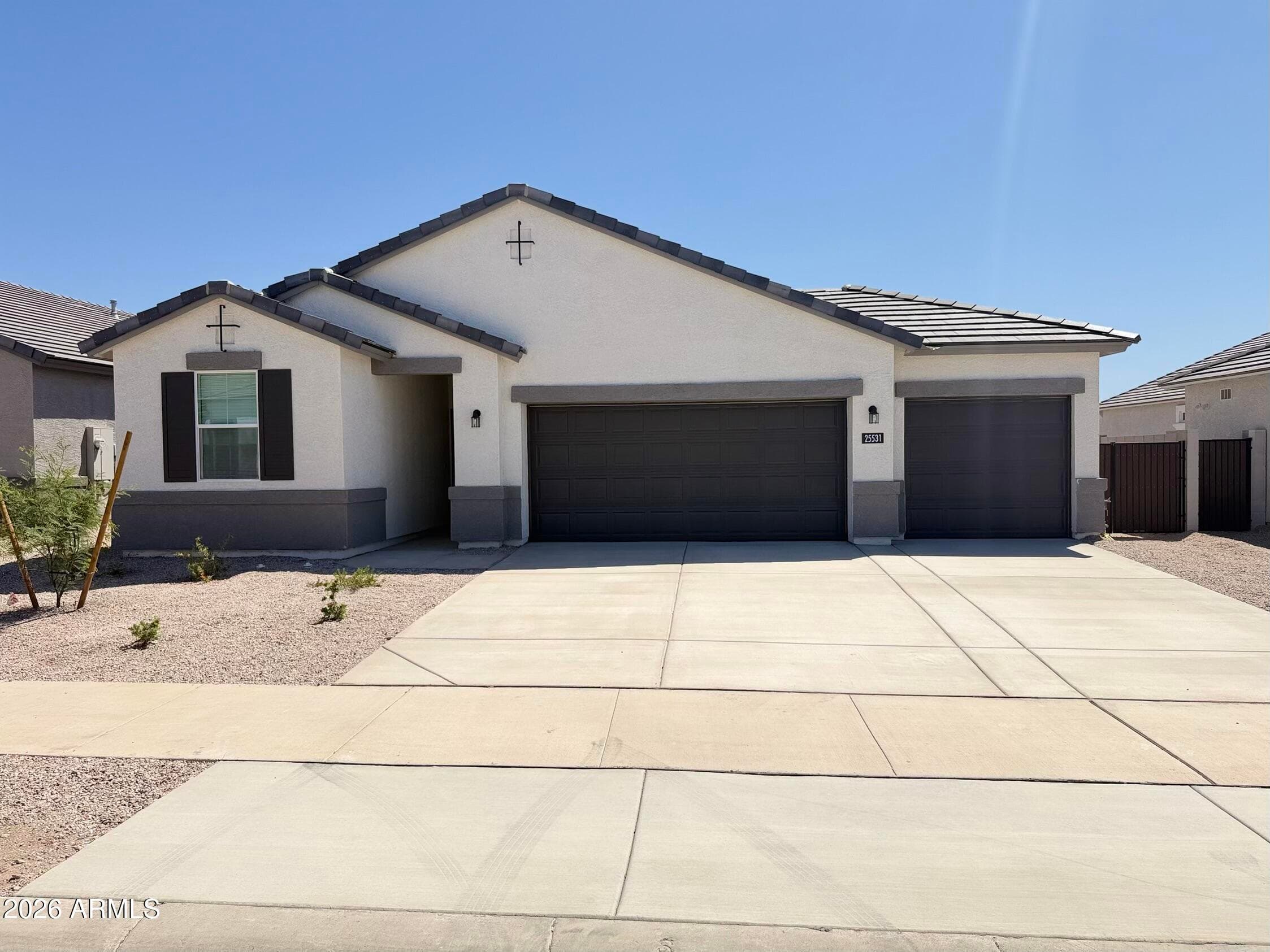 25531 N 153rd Dr — photo 1