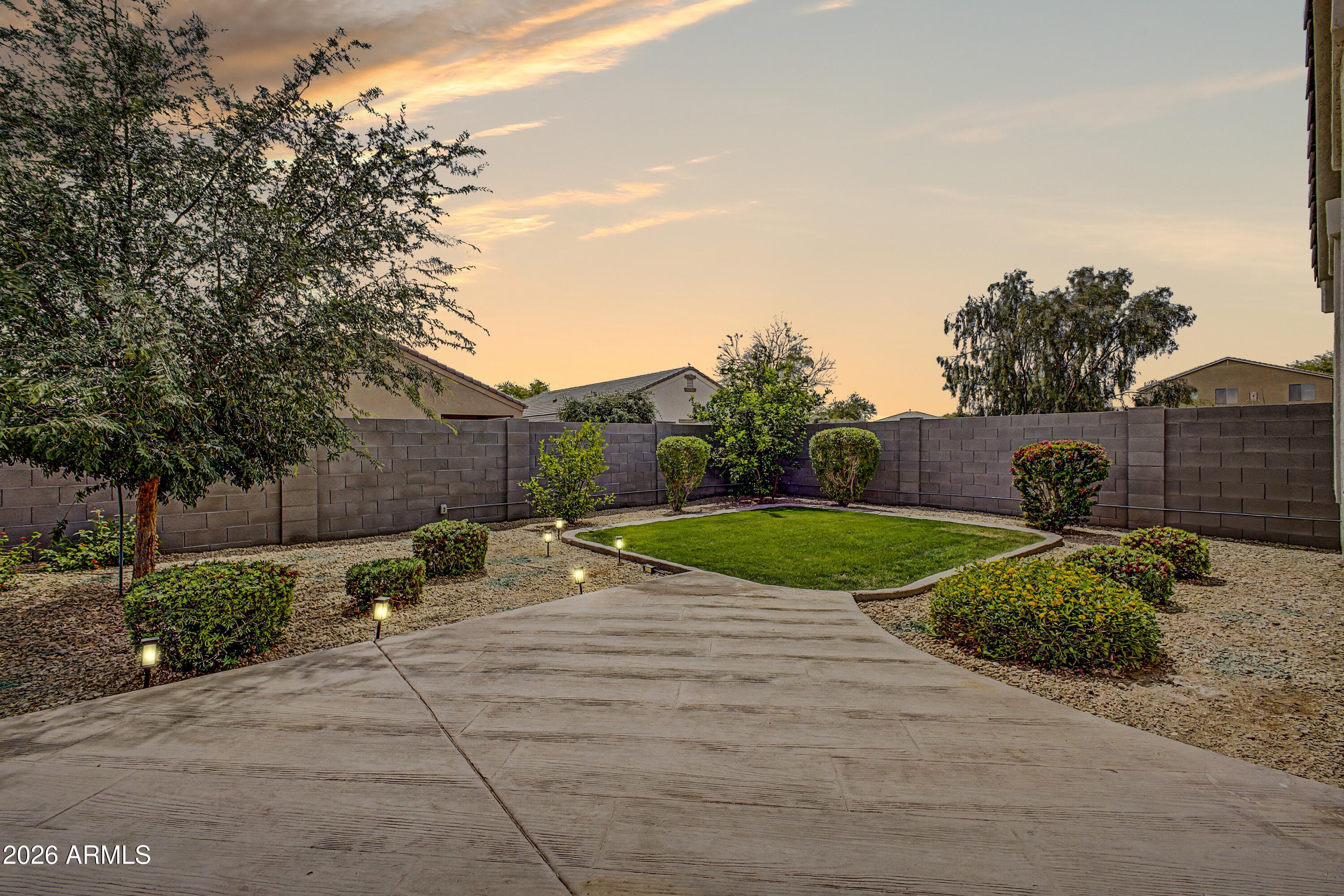 42157 W BALSA DR - Photo 1