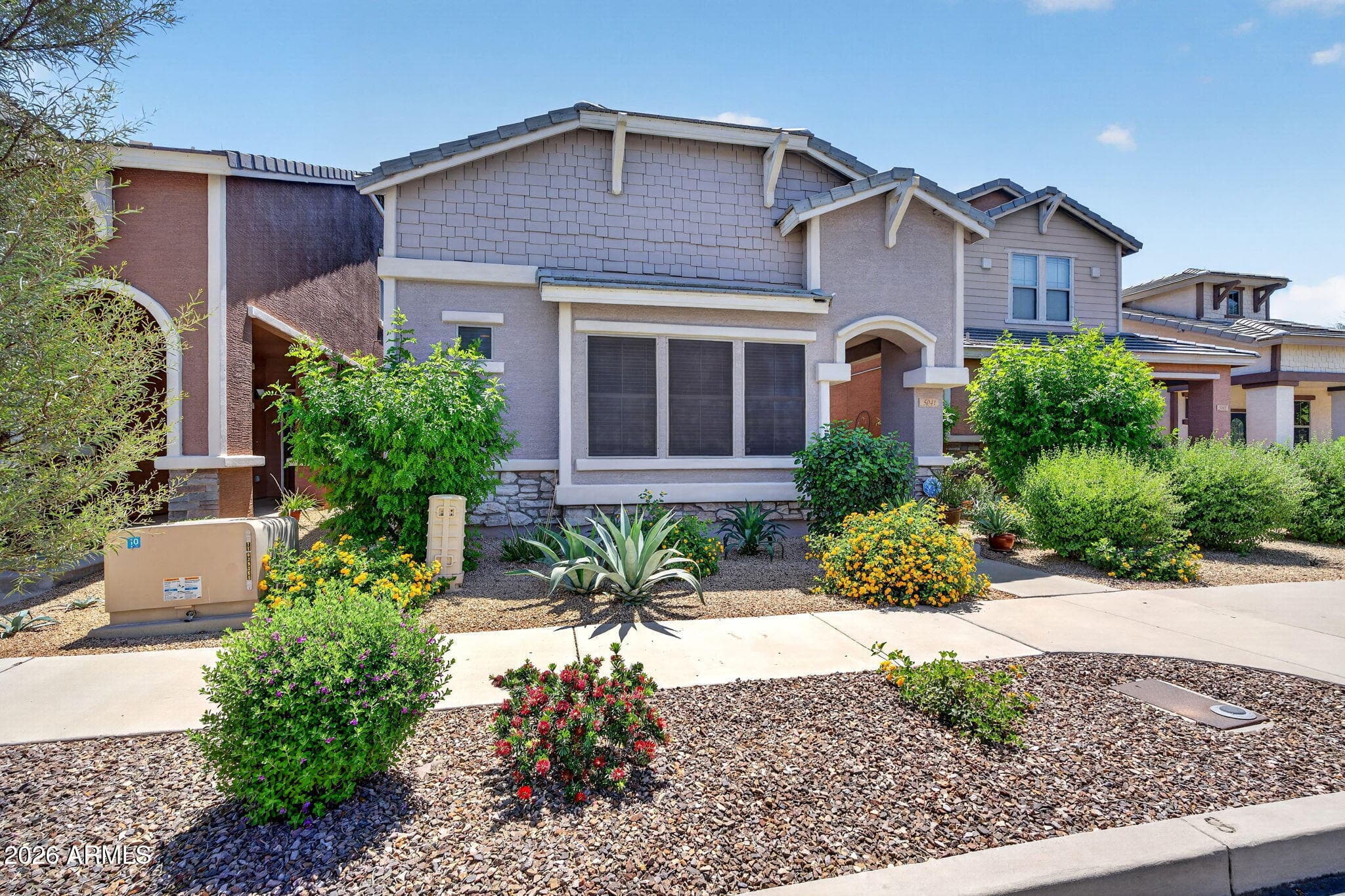 5041 W Escuda Dr — photo 2