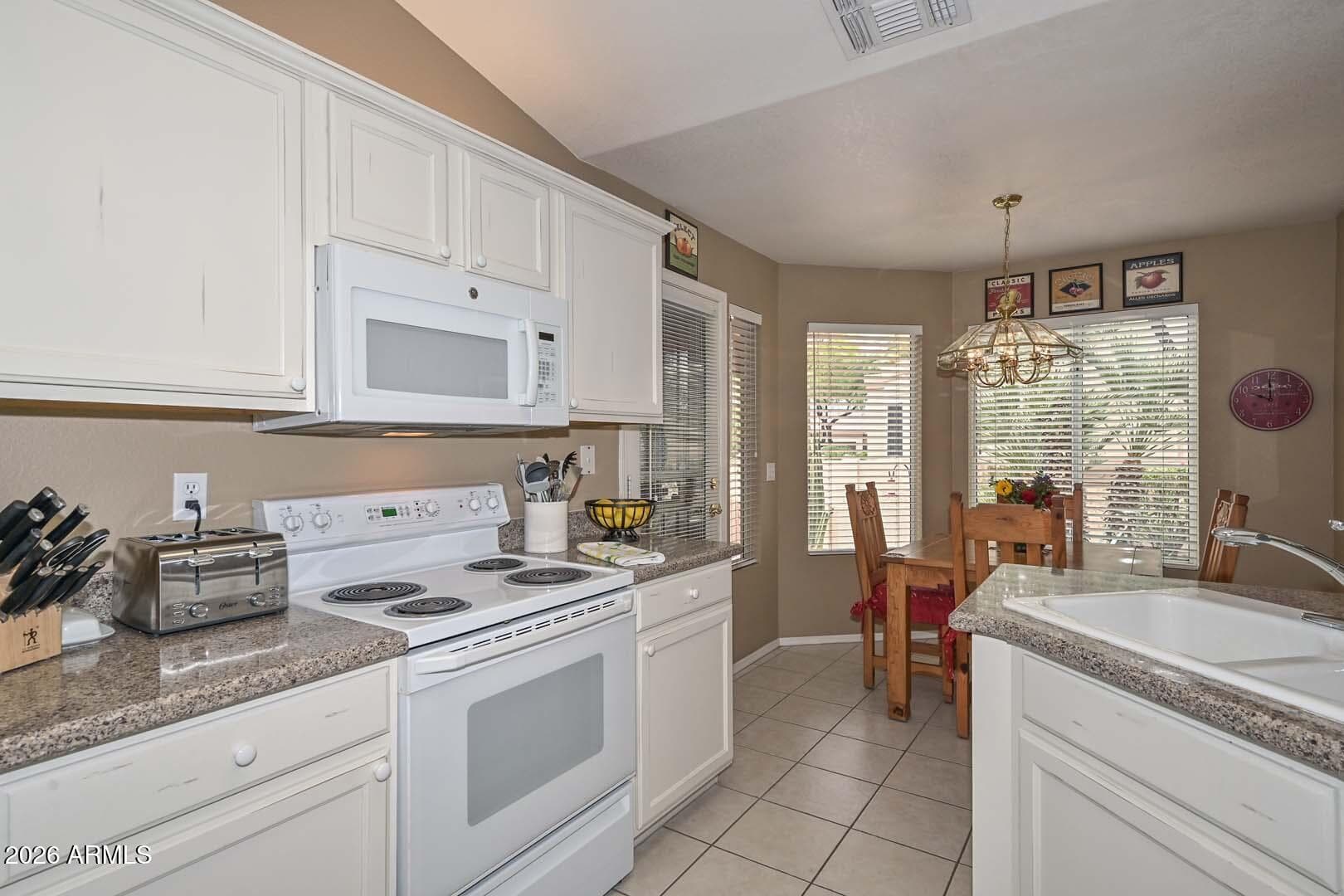 19524 N 83RD LN - Photo 3