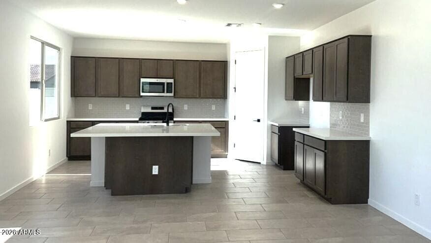 22595 W IRMA LN - Photo 2