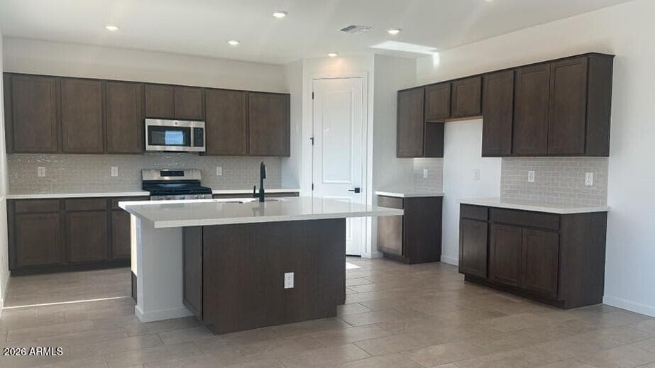 22595 W IRMA LN - Photo 5