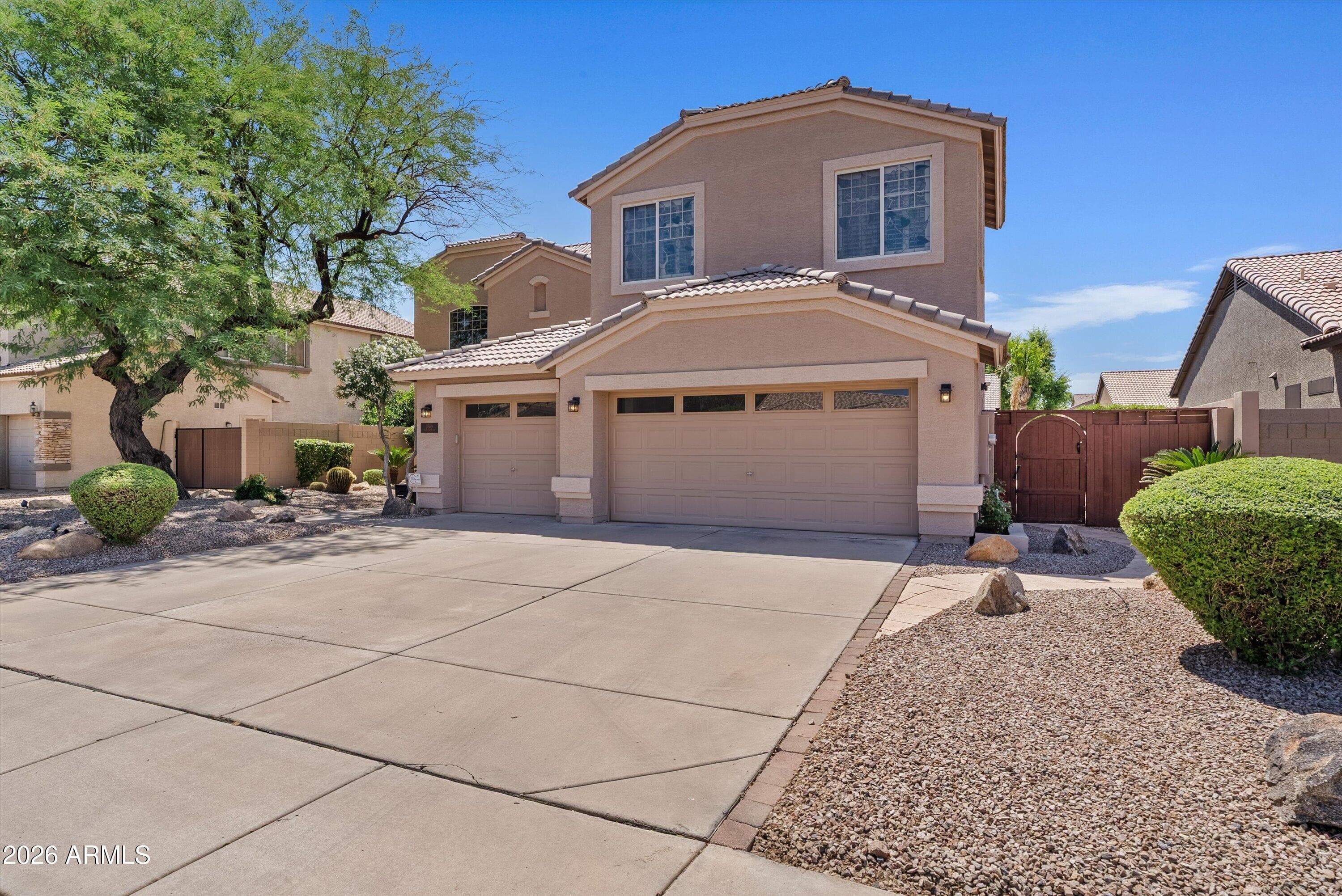 3569 E Wyatt Way — photo 2