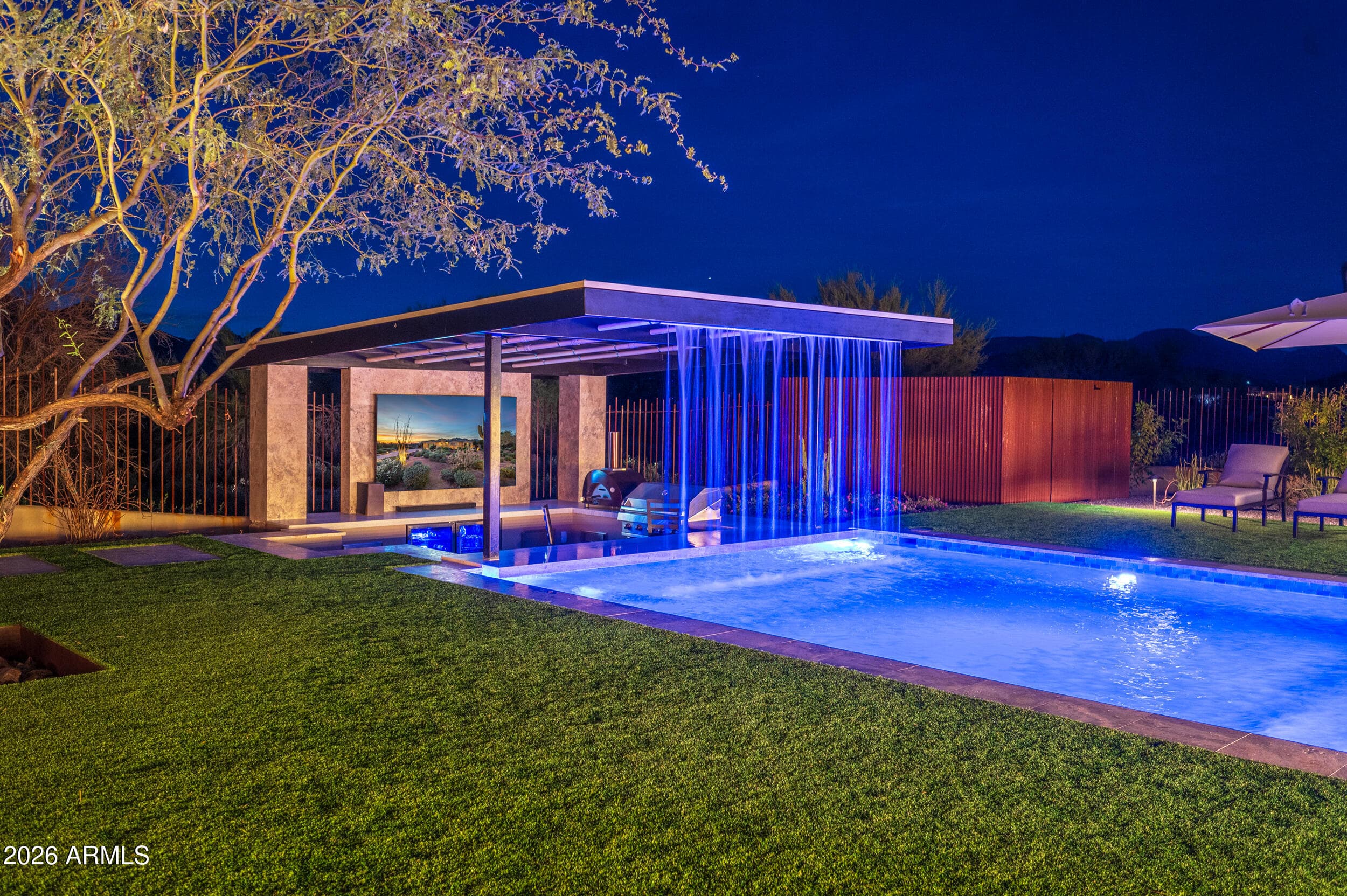 35584 N Rolling Creek Dr — photo 2