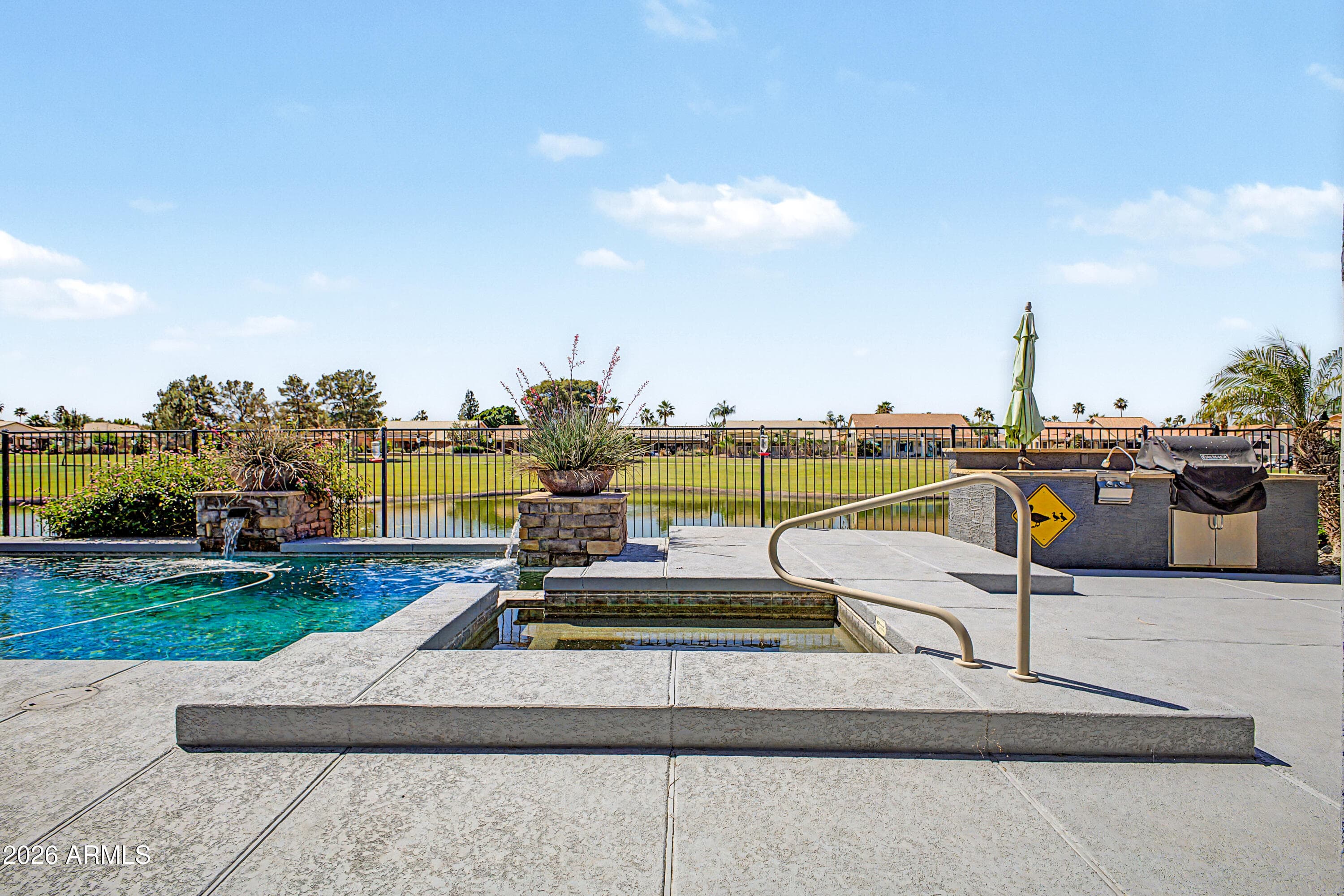 24619 S Lakeway Se Circle — photo 1