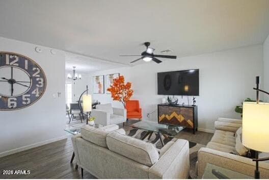 1323 W 10th Pl — photo 1