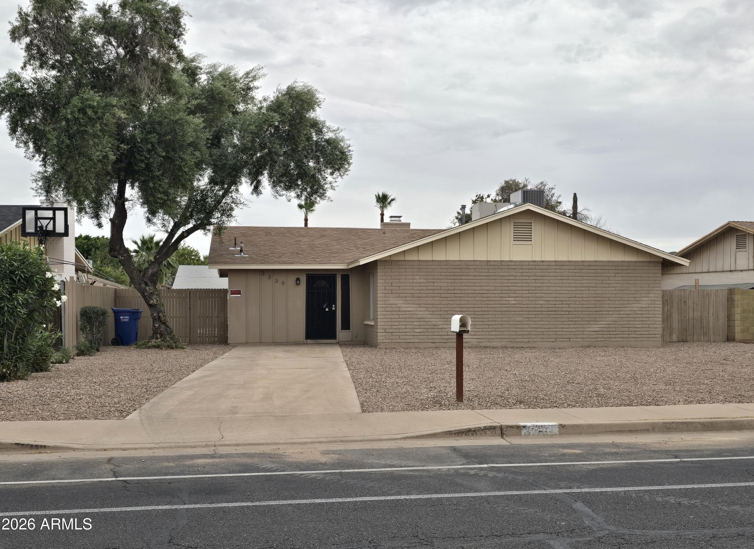 3339 W Cholla St — photo 1