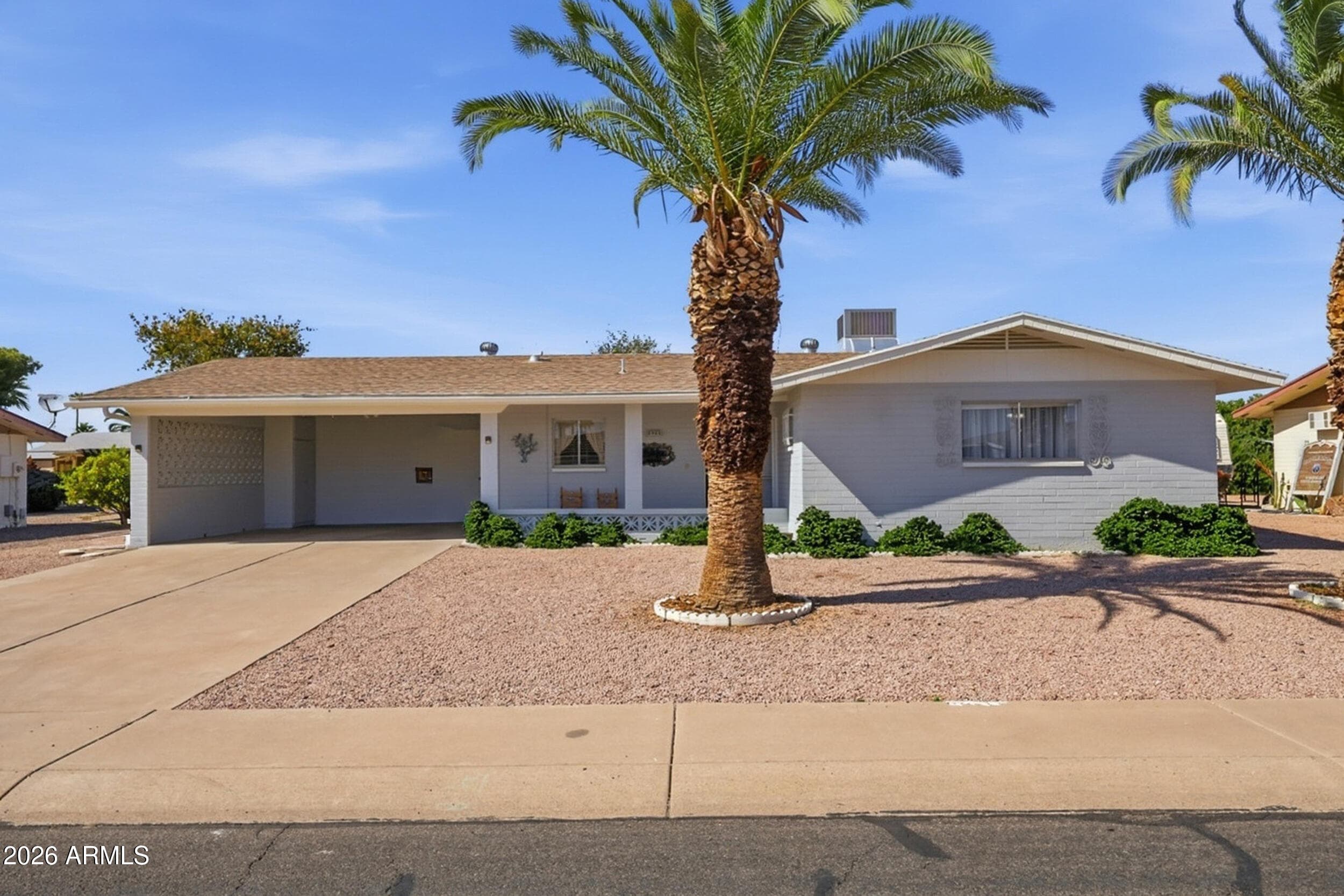 5922 E Anaheim St — photo 1