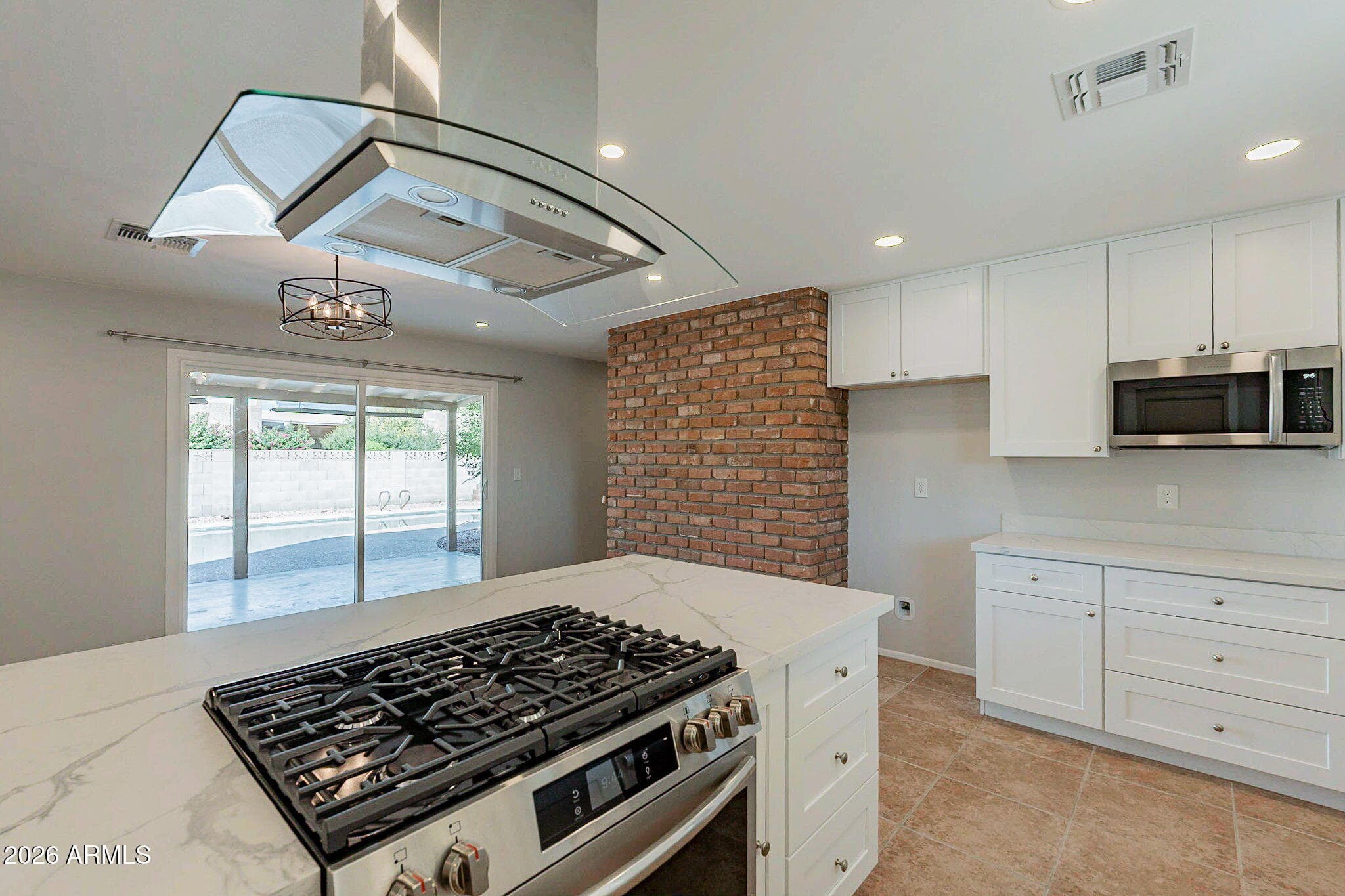 6302 N 85th St — photo 2