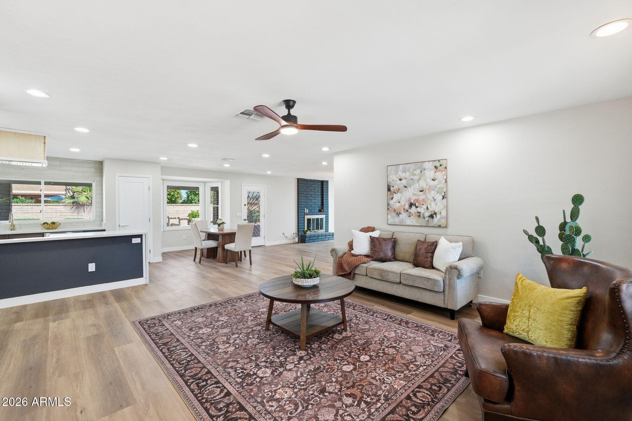 9627 N 58th Ln — photo 1