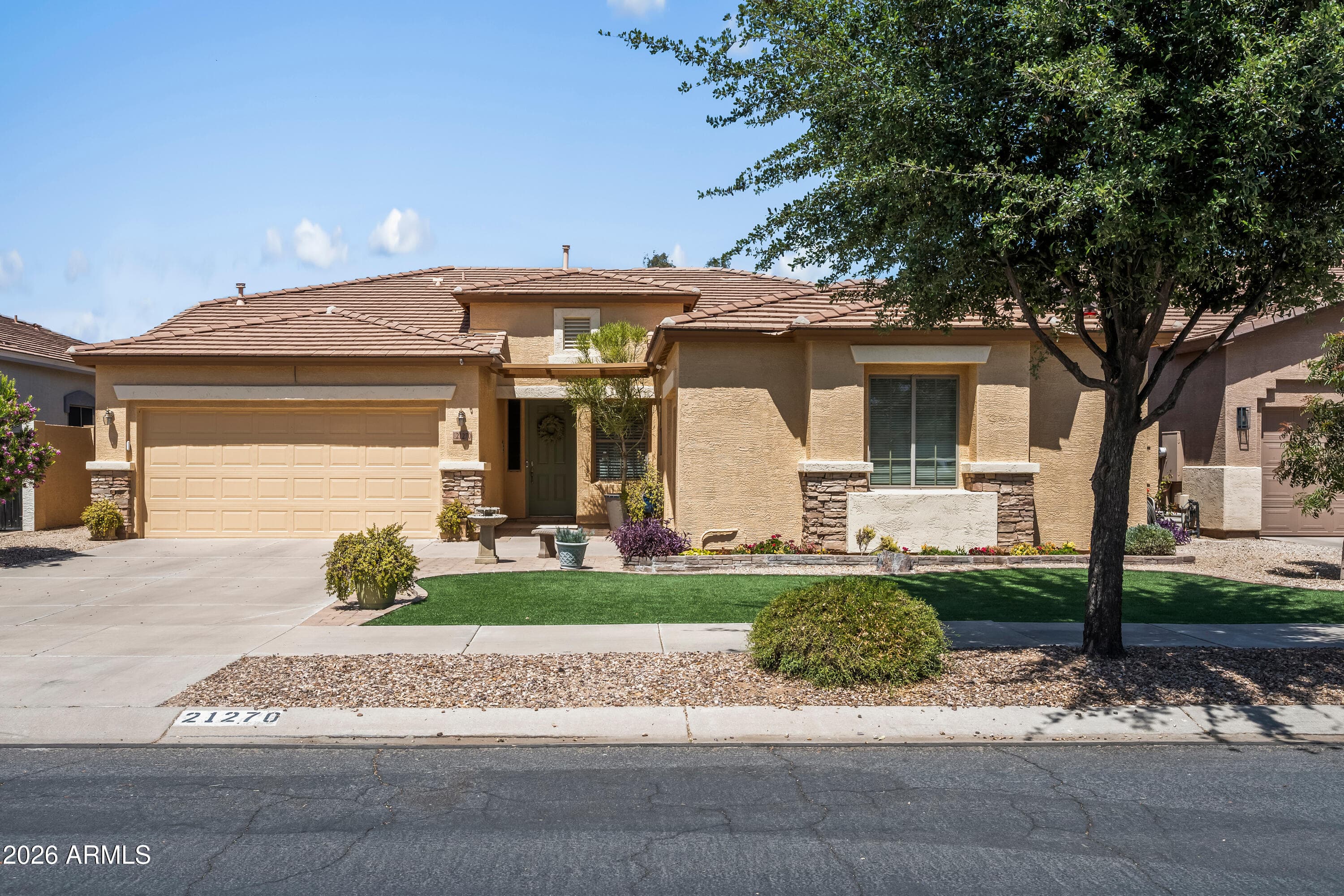 21270 E Tierra Grande Dr — photo 1