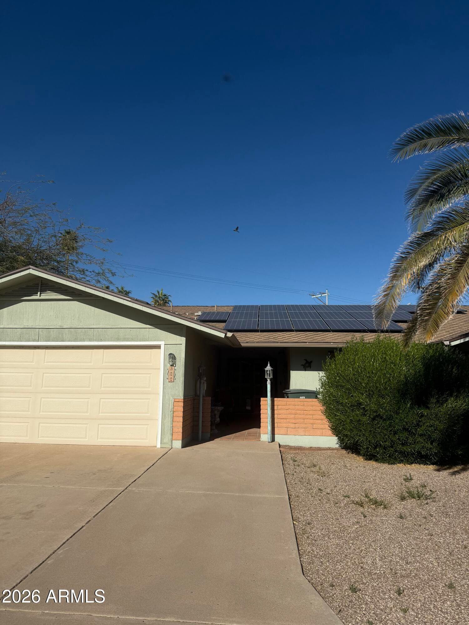 322 E Markley Dr — photo 2