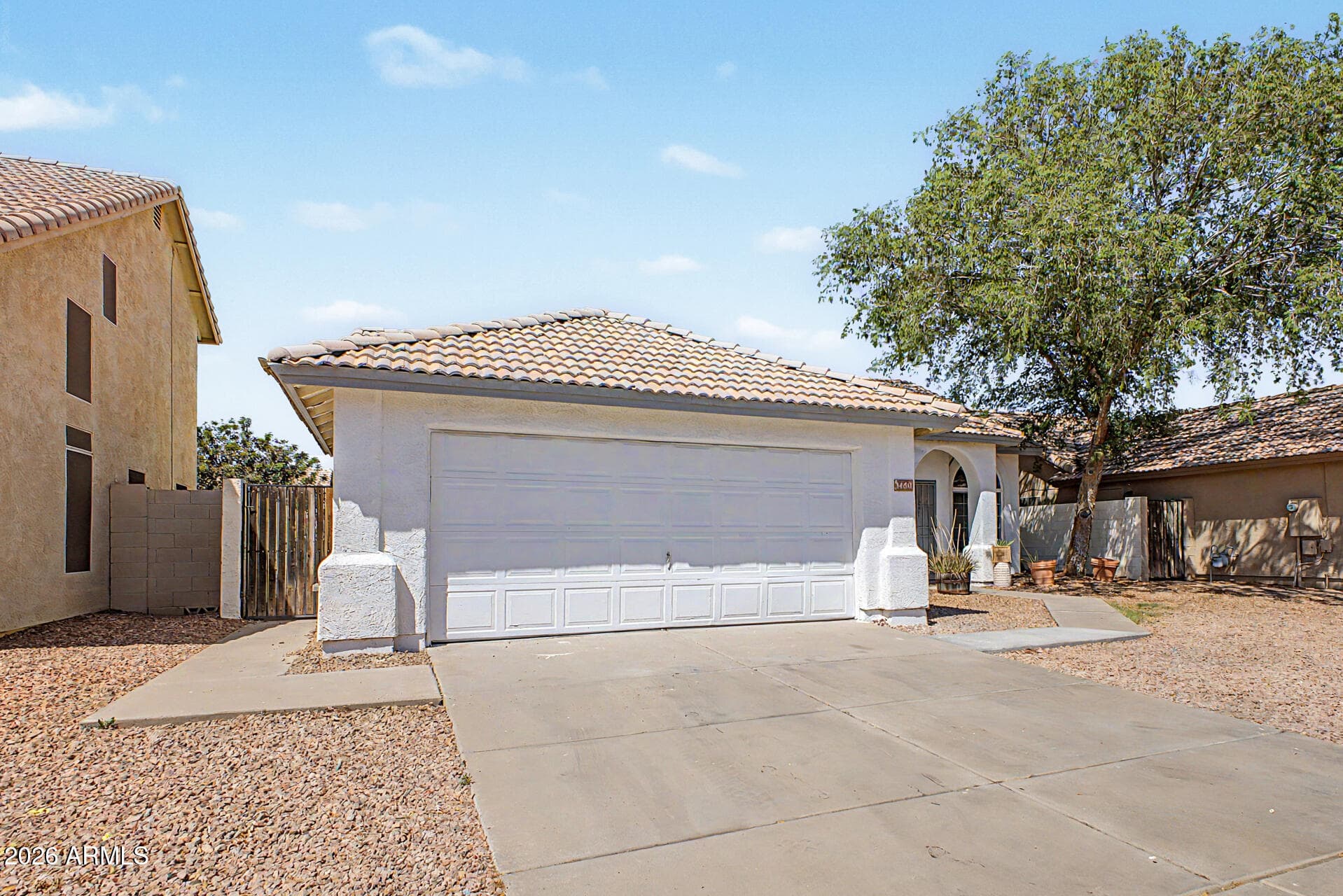 1460 W Gail Dr — photo 1