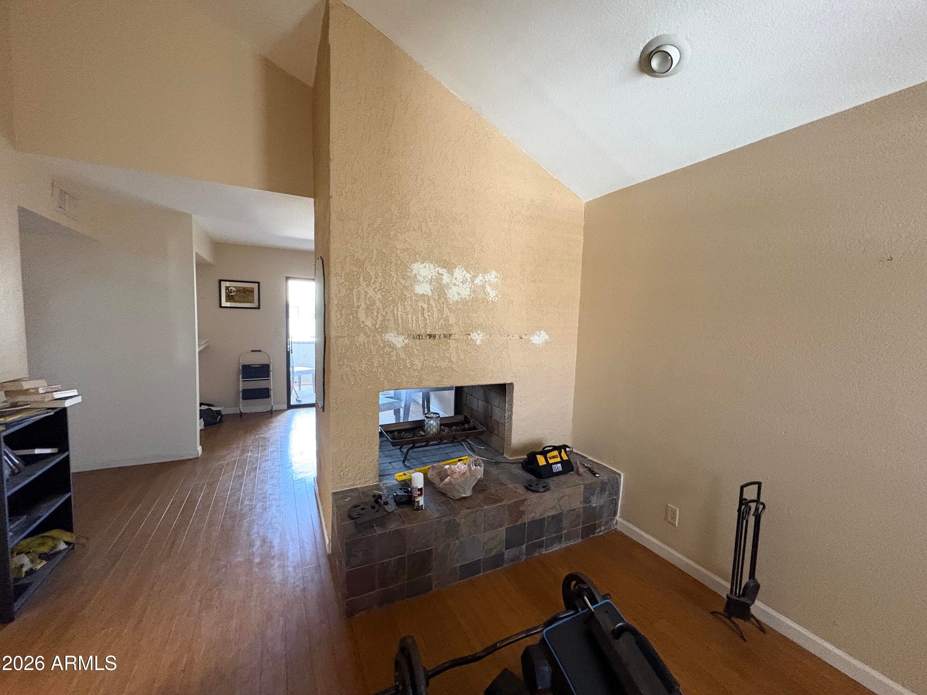 7502 E Thomas Rd 309 — photo 2