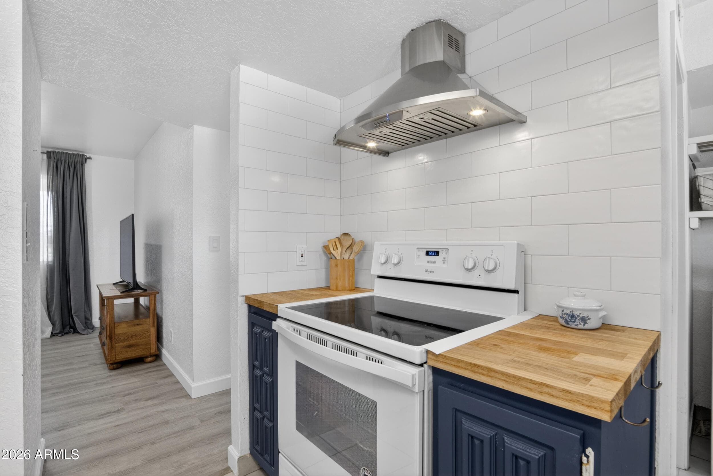 1809 N 200TH AVE - See more photos